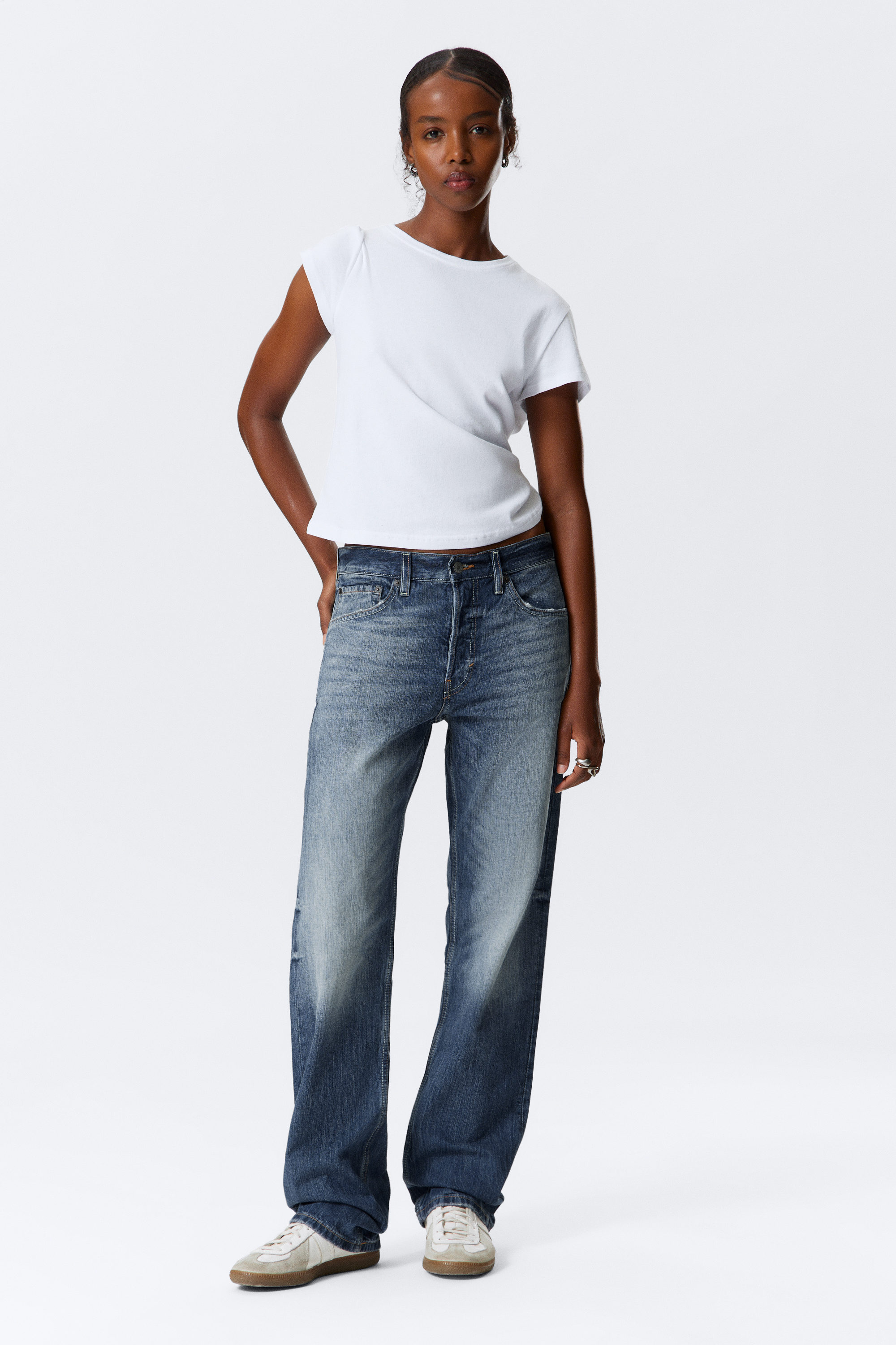 Board Blue - Medium Blue - Orbit Mid Rise Regular Straight Leg Jeans - 2
