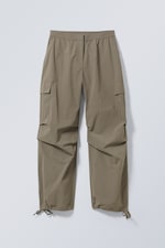 Dunkles Taupe - Fallschirmhose Nila - 0