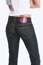 Blue Rinse - Mörkblå - Booty Bei Low Waist Skinny Bootcut Jeans - 3