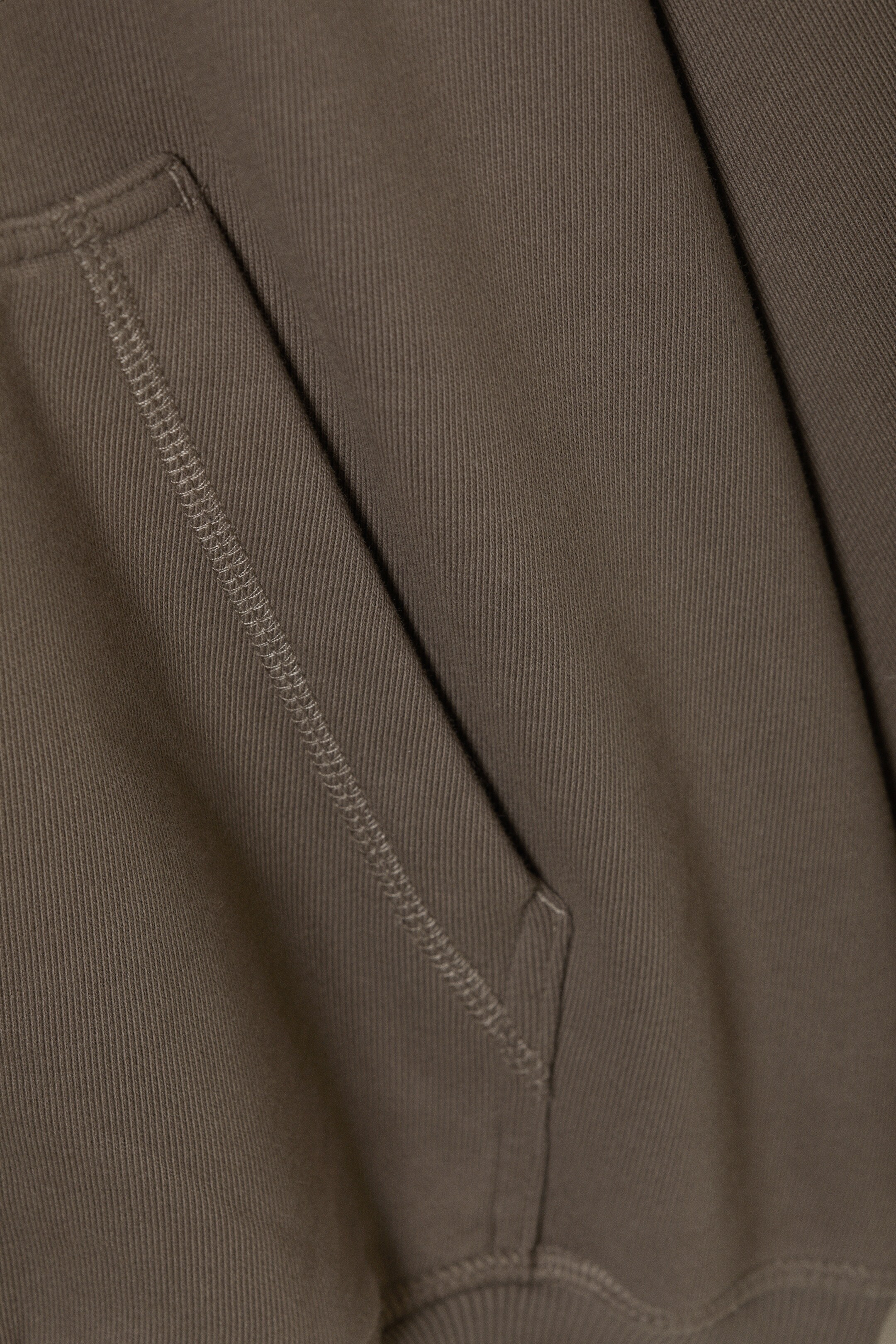 Größeres Bild anzeigen: Heavyweight-Hoodie mit lockerer Passform - Dunkles Graubraun - Ladies | H&M AT 2