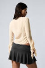 Beige - Blouse met ruches en lange mouwen - 3