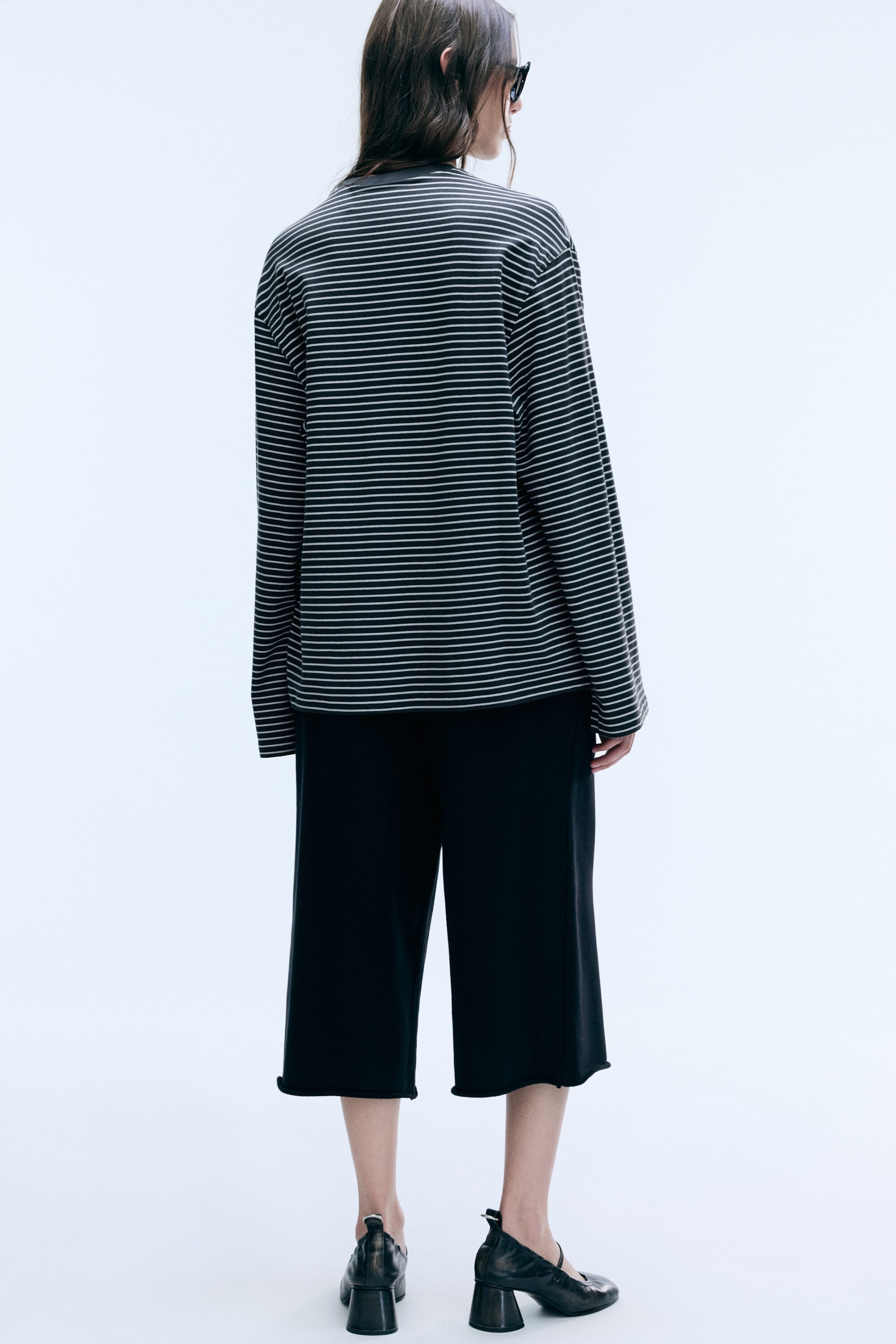 Dark Grey - Oversized Longsleeve mit Grafikprint - 3