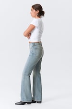 Seventeen Blue - Medium Blue - Moon Mid Rise Regular Bootcut Leg Jeans - 2