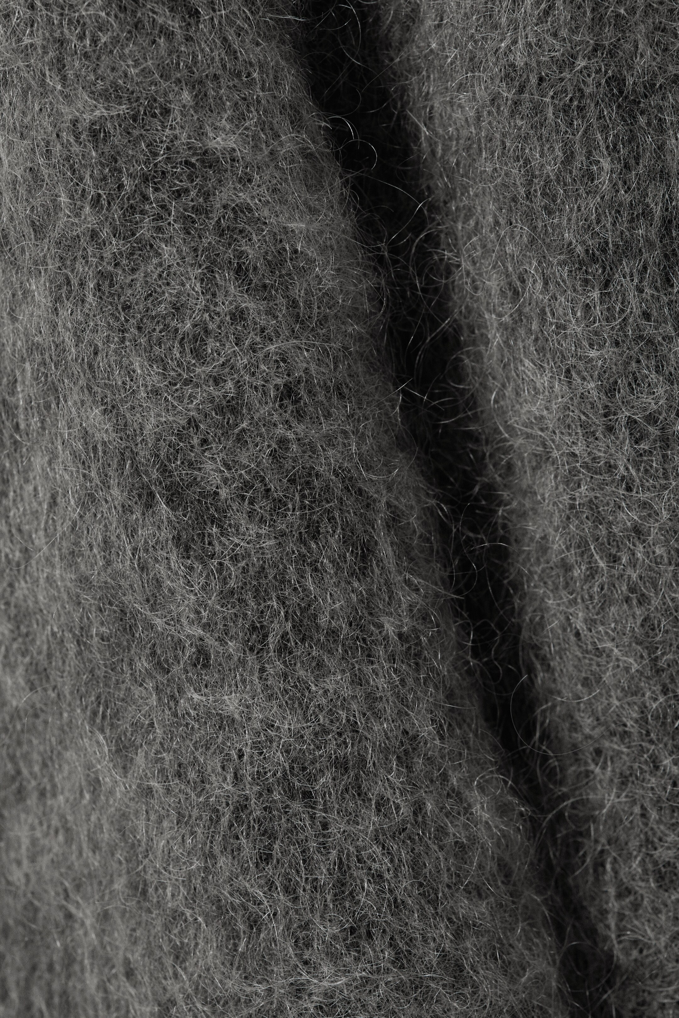 Ver imagen más grande: Oversized Knitted Mohair Blend Sweater - Gris oscuro - MUJER | H&M ES 2