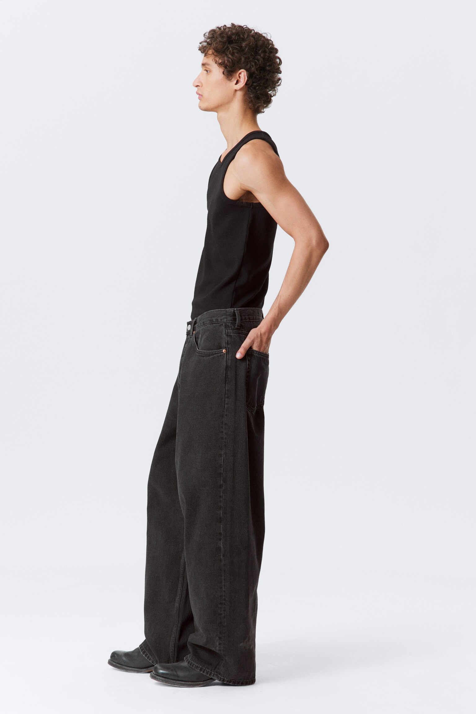 Astro Loose Baggy Leg Jeans - Tuned Black - Black/Blue Stream - Medium Blue/Blue Rinse - Dark Blue/Board Blue - Medium Blue/Blue One - Medium Blue/Mine Grey/Dusky Black - Black/Black Rinse - Black/Snow Blue - Light Blue/Mine Blue - Medium Blue/Torn Blue - Medium Blue - 7