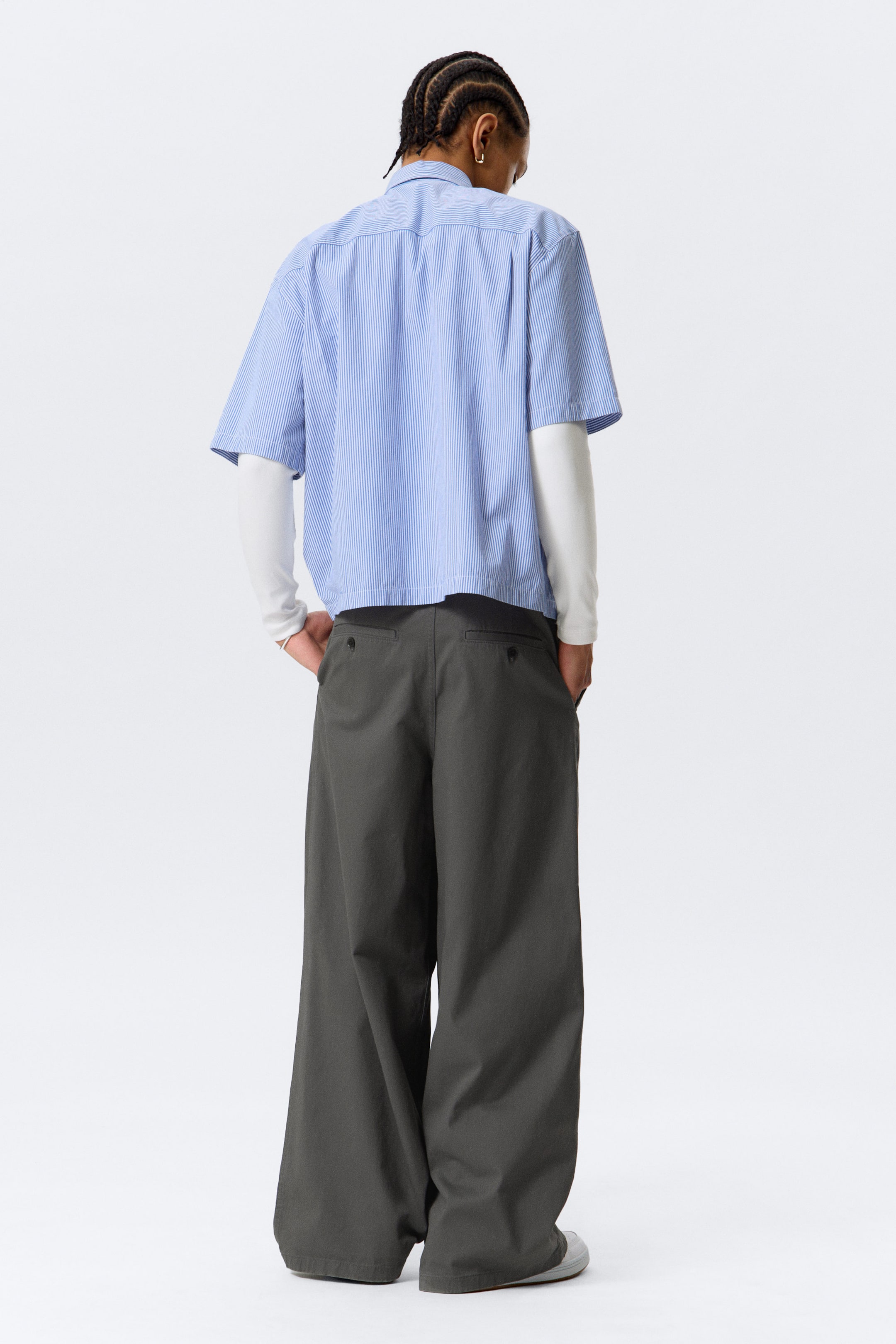 Blue & White Stripe - Relaxed Fit Short-Sleeved Cotton Shirt - 3