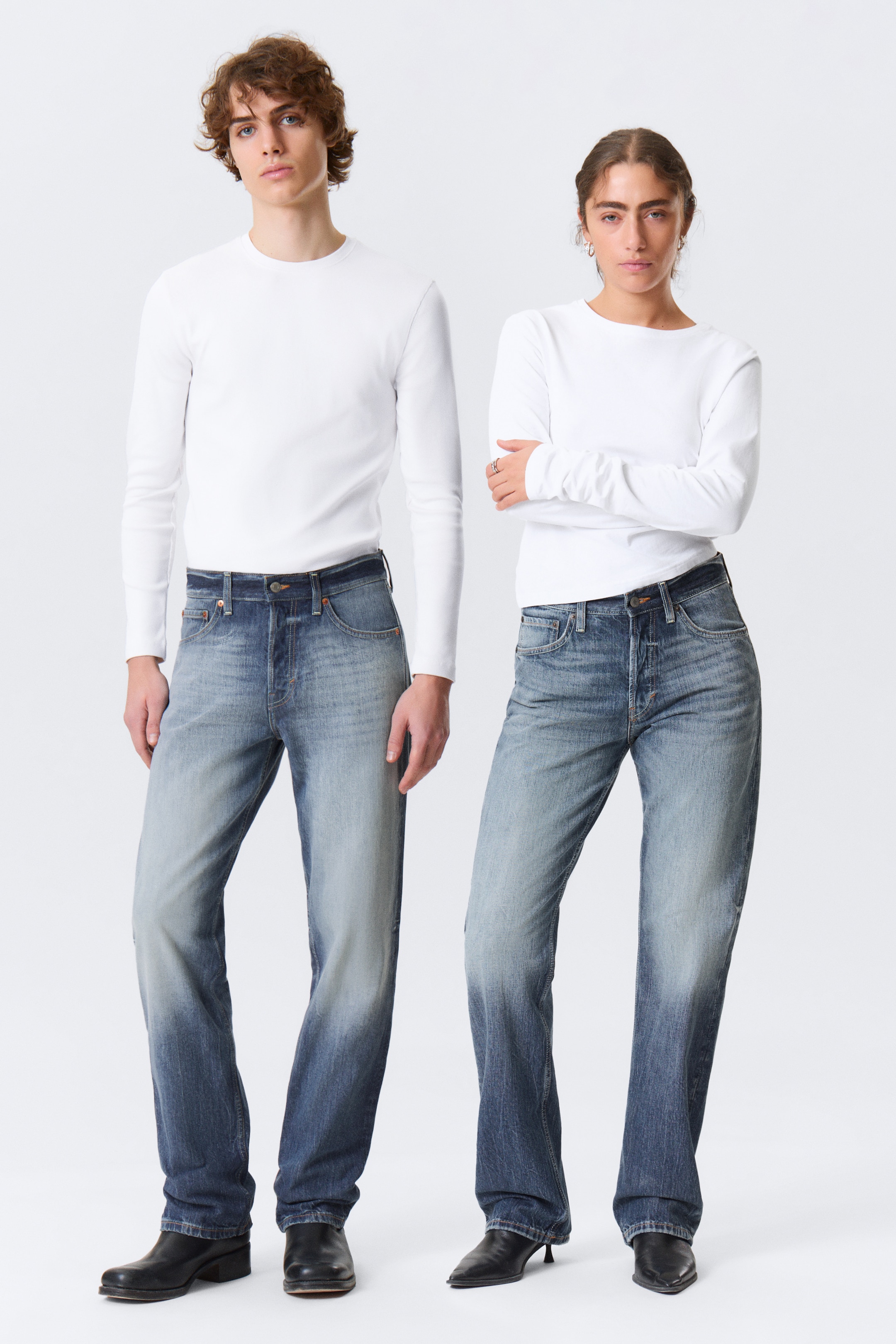 Visa större bild: Orbit Mid Waist Regular Straight Leg Jeans - Board Blue - Mellanblå - DAM | H&M SE 1