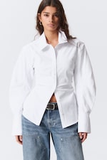 White - Fitted Ruched Waist Shirt - 0