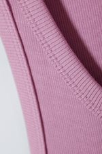 Flieder - Fein geripptes Minikleid - 1