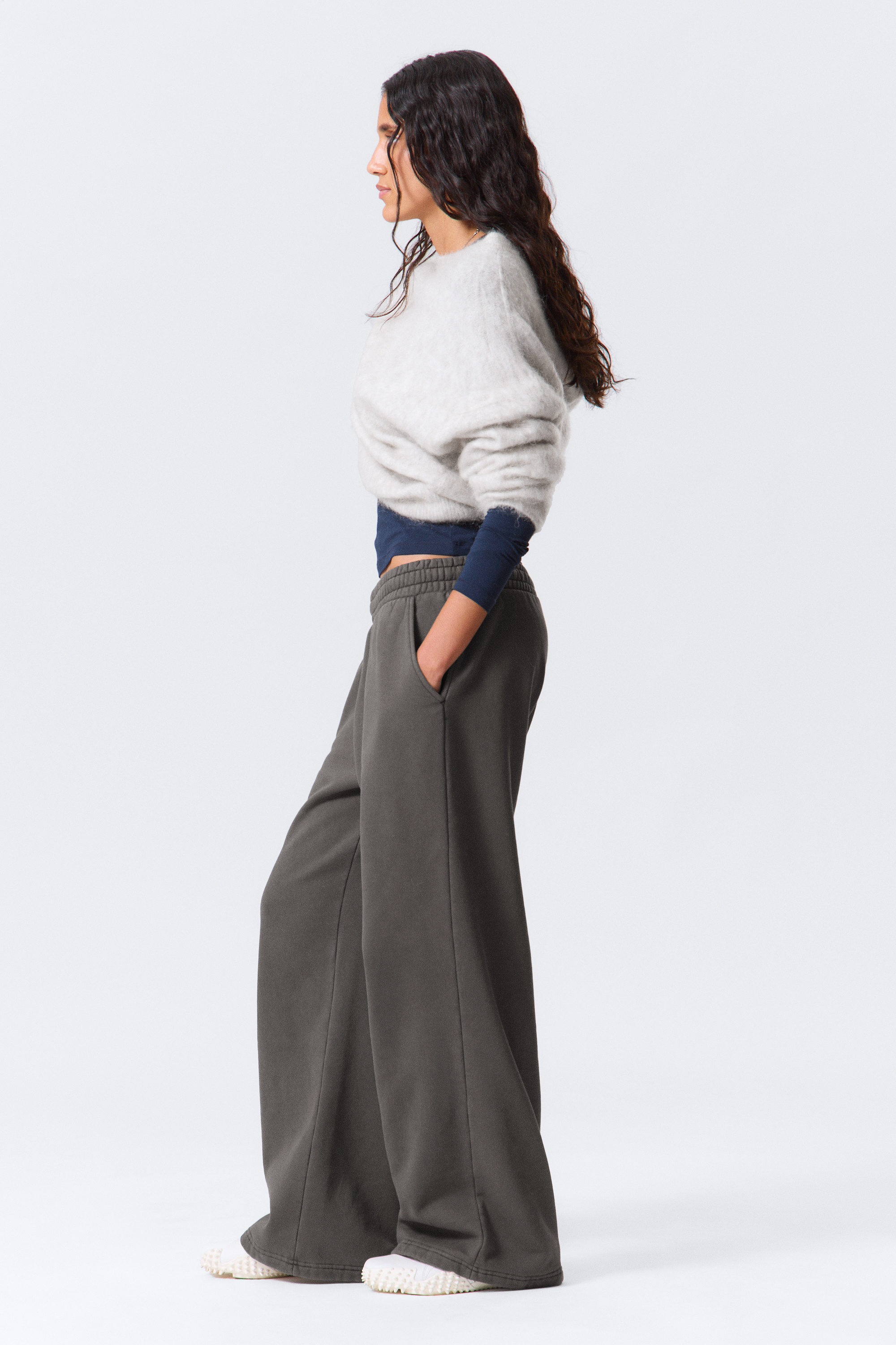 Gewaschenes Dunkelgrau - Lange, schwere Sweatpants in lockerer Passform - 2