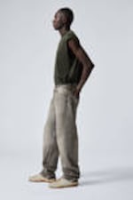 Canyon Grey - Medium Grey - Galaxy Loose Straight Leg Jeans - 14