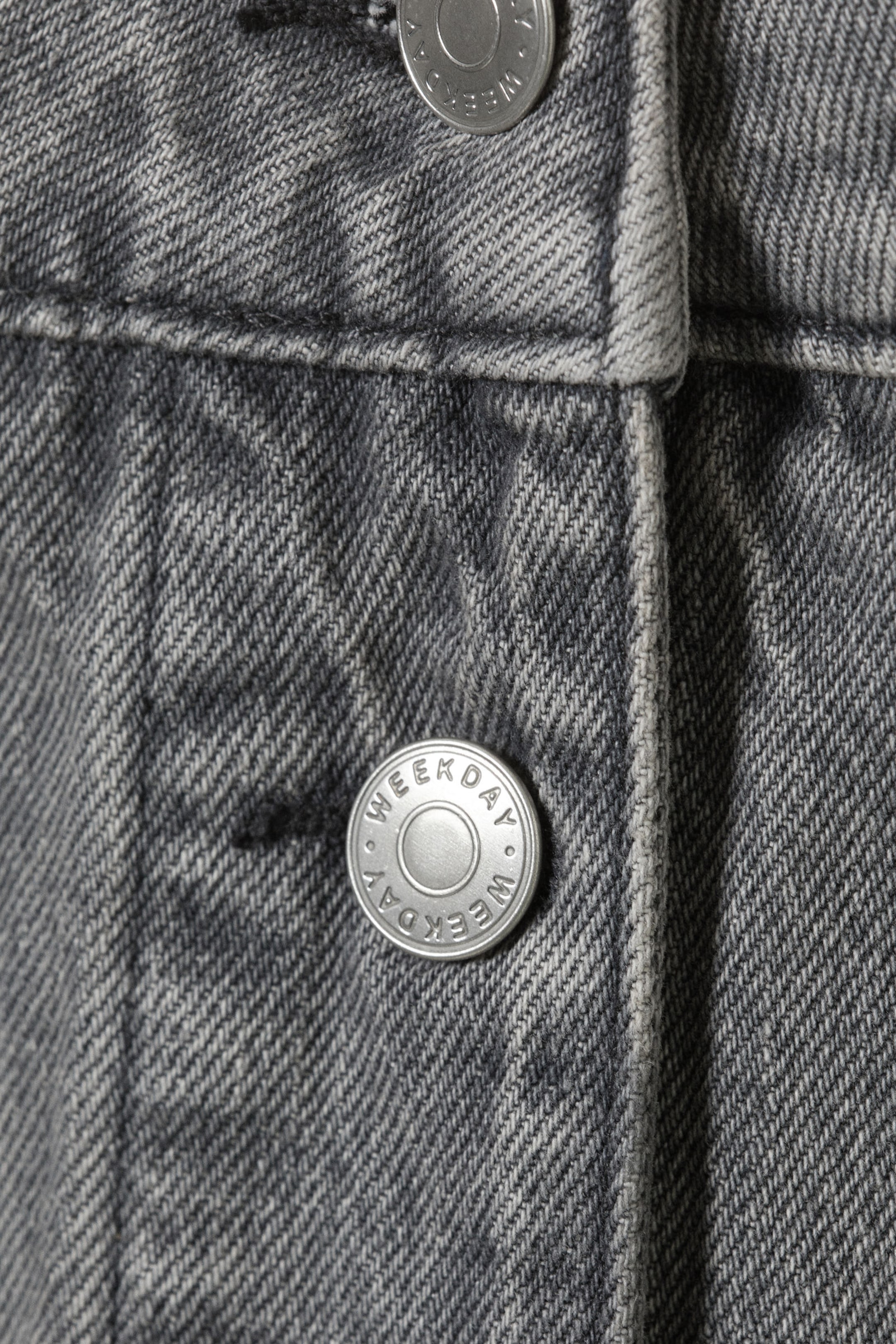 Svart Grumble - Fransad mini-jeanskjol - 2