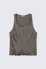 Dunkles Graubraun - Langes schlankes Satin-Unterhemd - 4