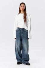 Blue Hymn - Mellanblå - Astro Mid Waist Loose Baggy Leg Unisex Jeans - 1