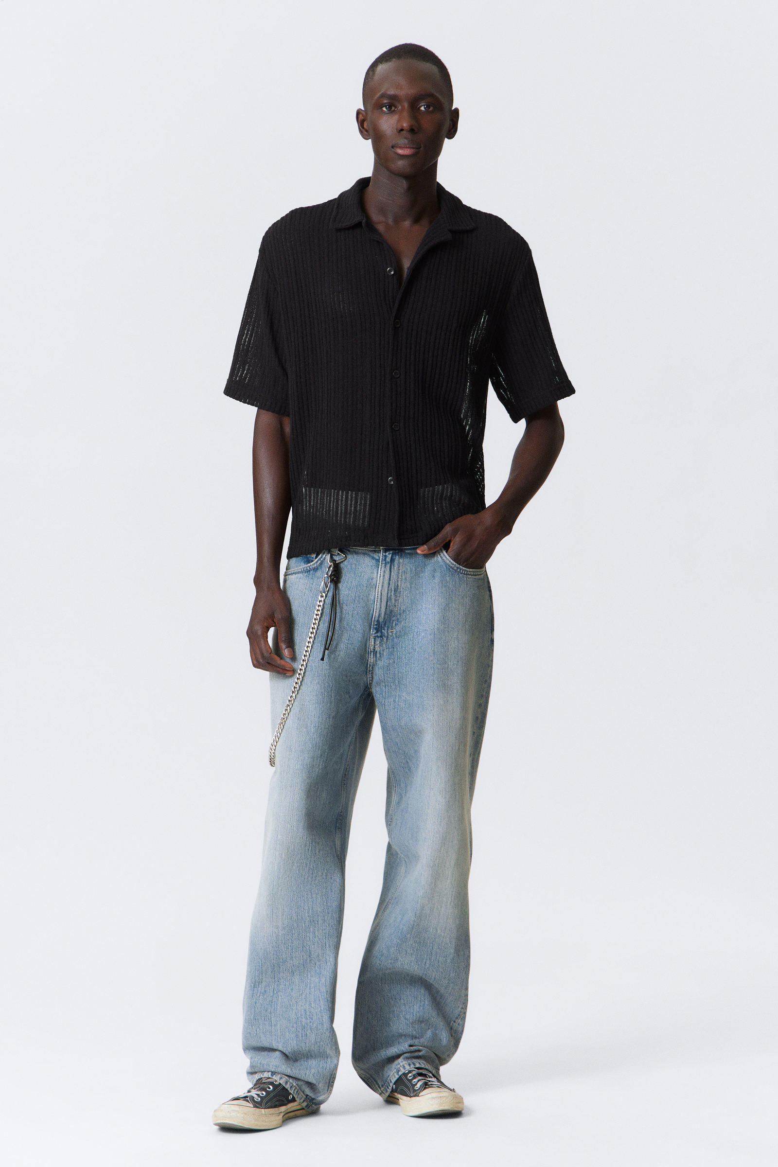 WEEKDAY◆TEXTURED SHORT - SLEEVED RESORT SHIRT [Khaki green] textured short-sleeved resort shirt - Khaki Green & White