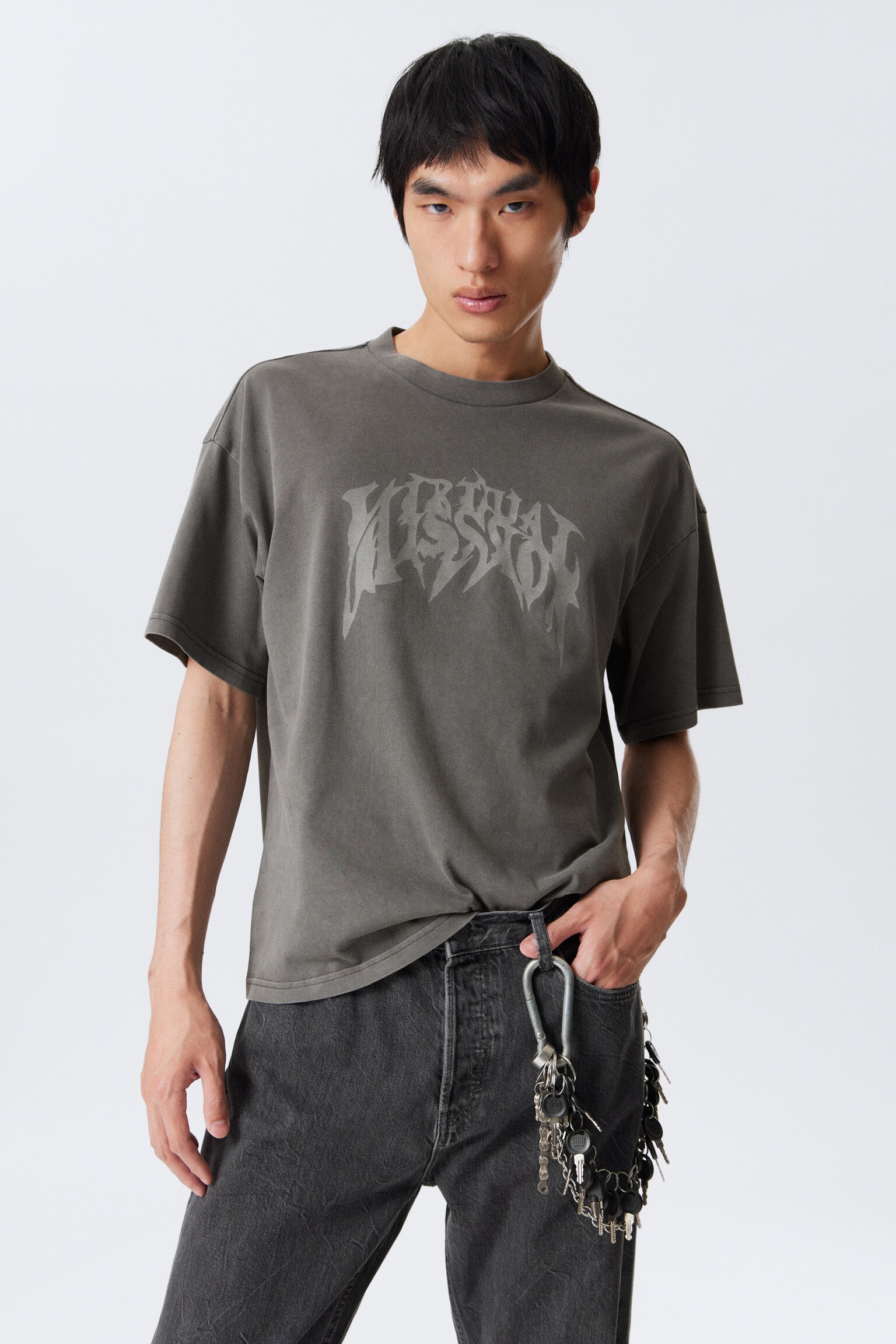 Camiseta boxy con gráfico estampado Great - Washed Black - Mizzion/Blanco - Smilish/Rojo oscuro/Azul brillante - Four Man Gang/Negro - Restart/Black - Biker Skull/Blanco - Tiger Wolf/White - Frog Man/Negro - Butterskull/Blanco - Pink Sad Man