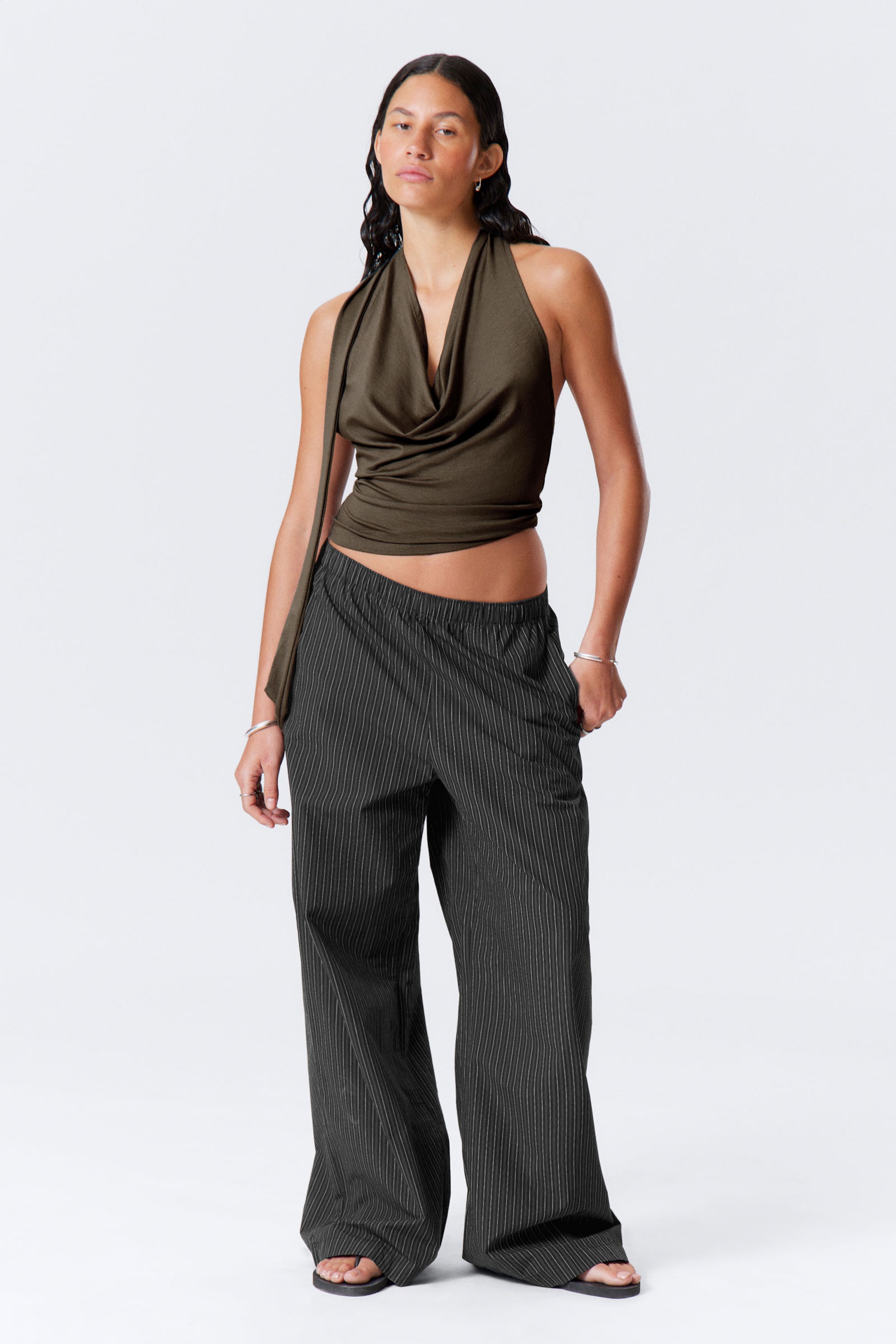 #272627 - Losvallende katoenen broek met lage taille - 1