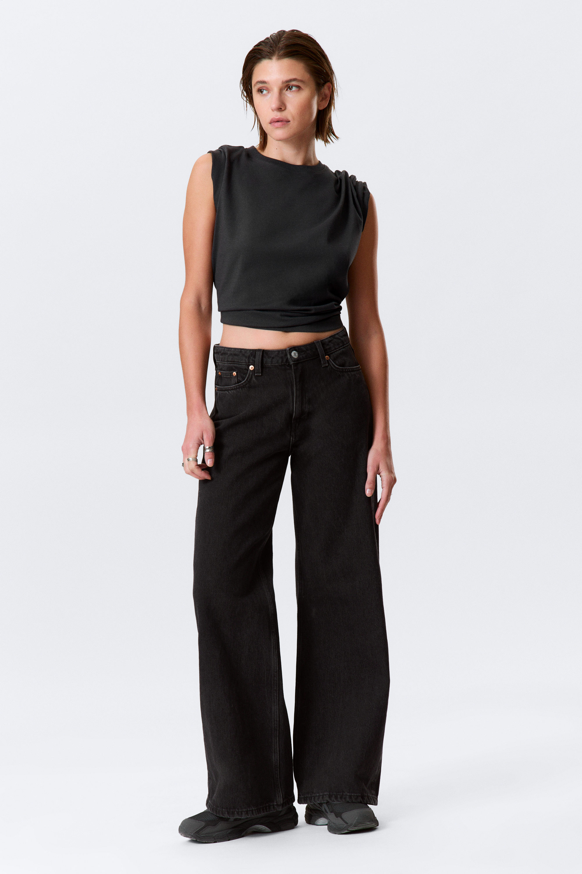 Tuned Black - Schwarz - Paz Mid Waist Loose Wide Leg Jeans - 5