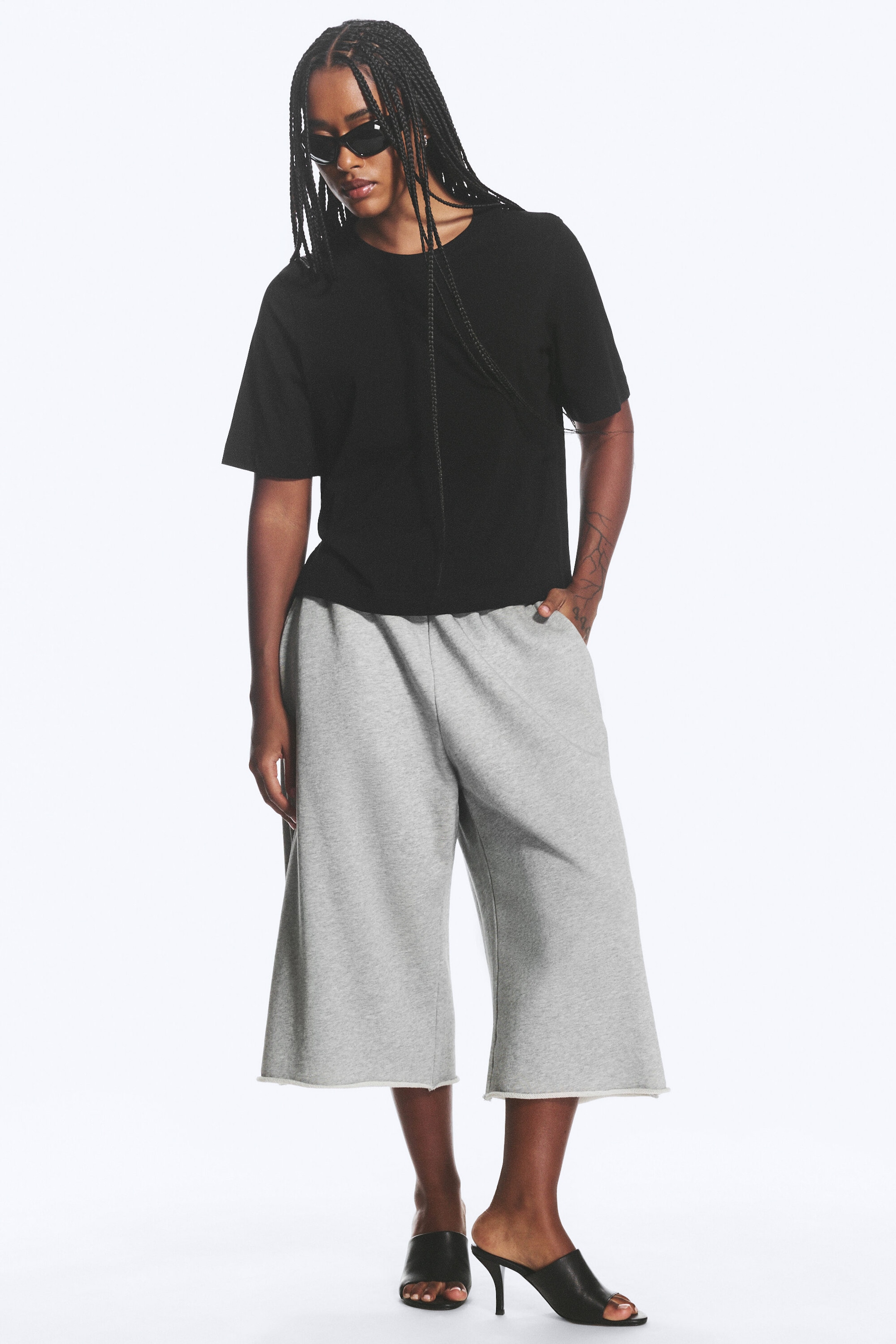 Schwarz - Kastiges T-Shirt Perfect - 2