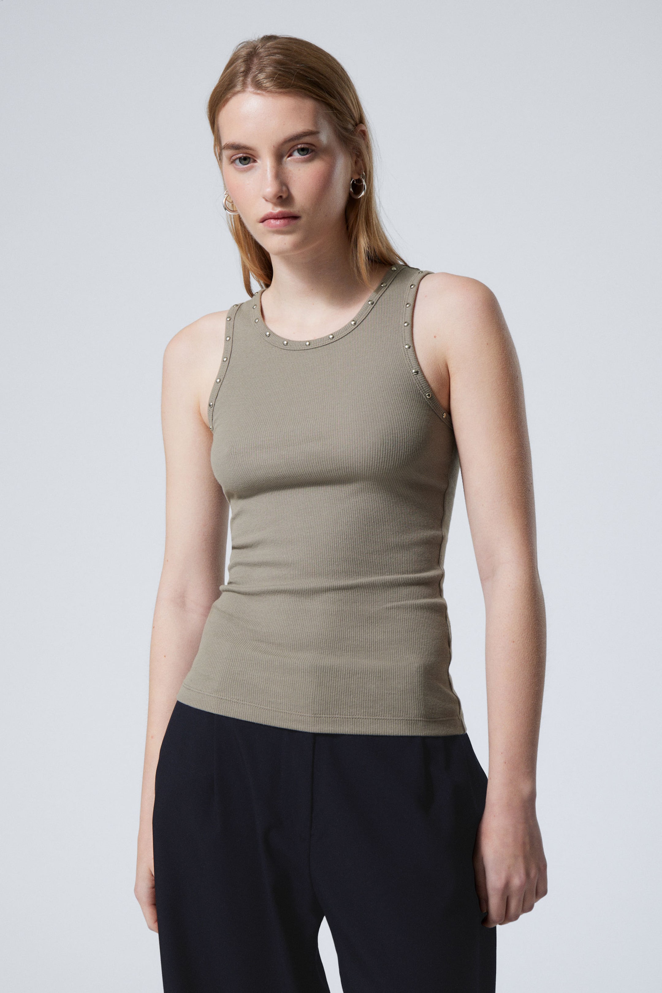 Dusty Mole - Stud Detailed Tank Top - 2