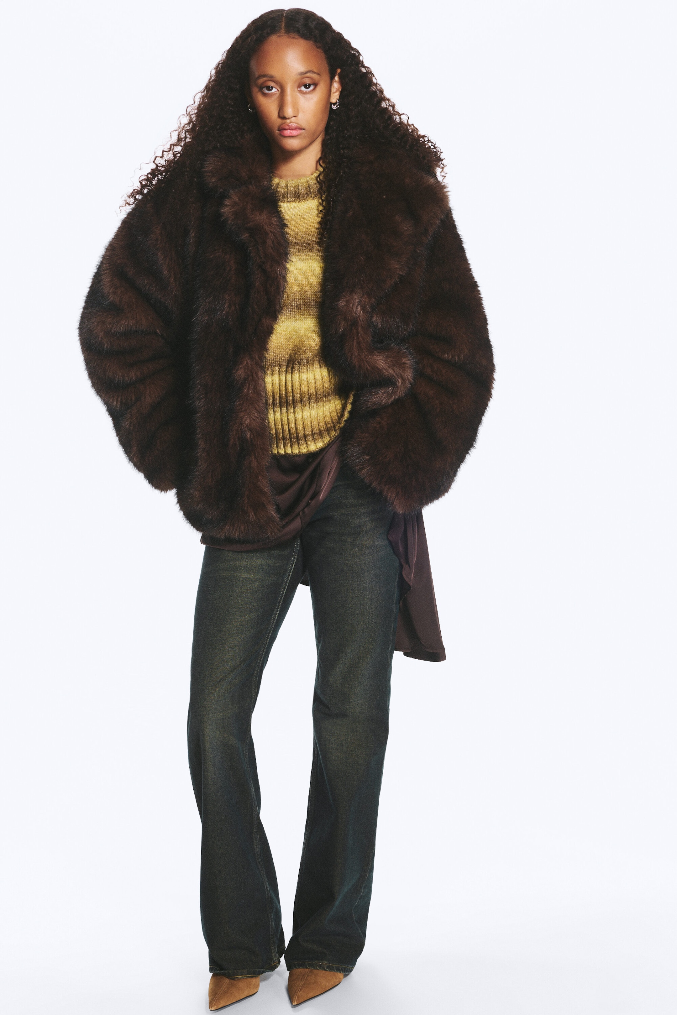 Marron foncé - Veste en fausse fourrure - 1
