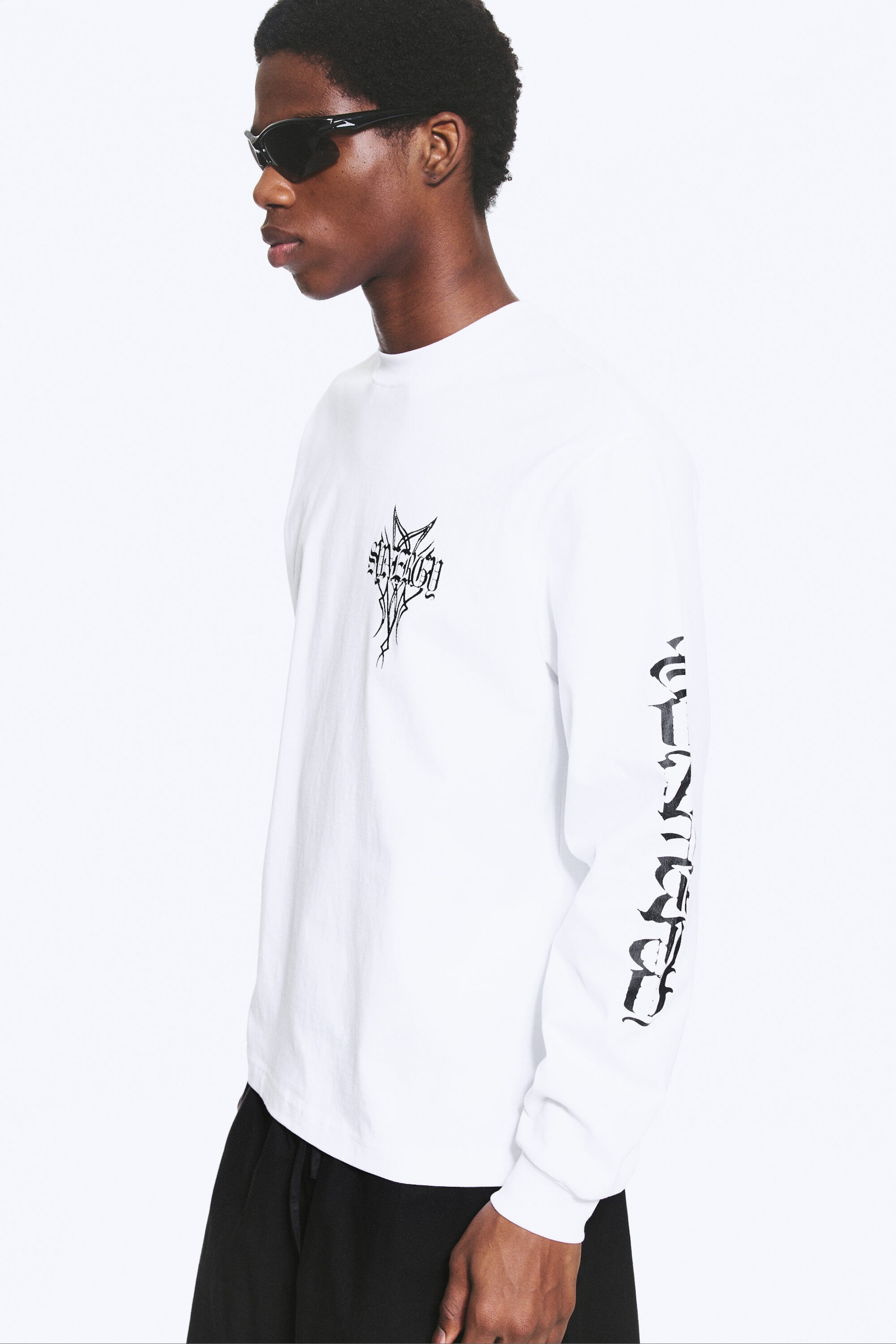 Vit - Synergy - Relaxed grafisk långärmad T-shirt - 2