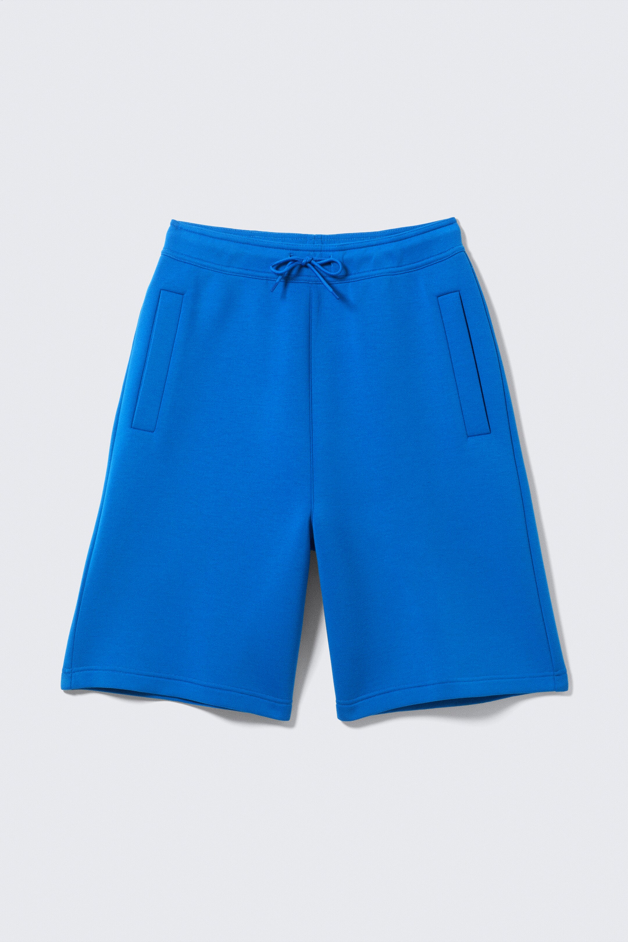 Visualizza immagine più grande: Shorts in scuba con vestibilità loose - Blu brillante - UOMO | H&M IT 5