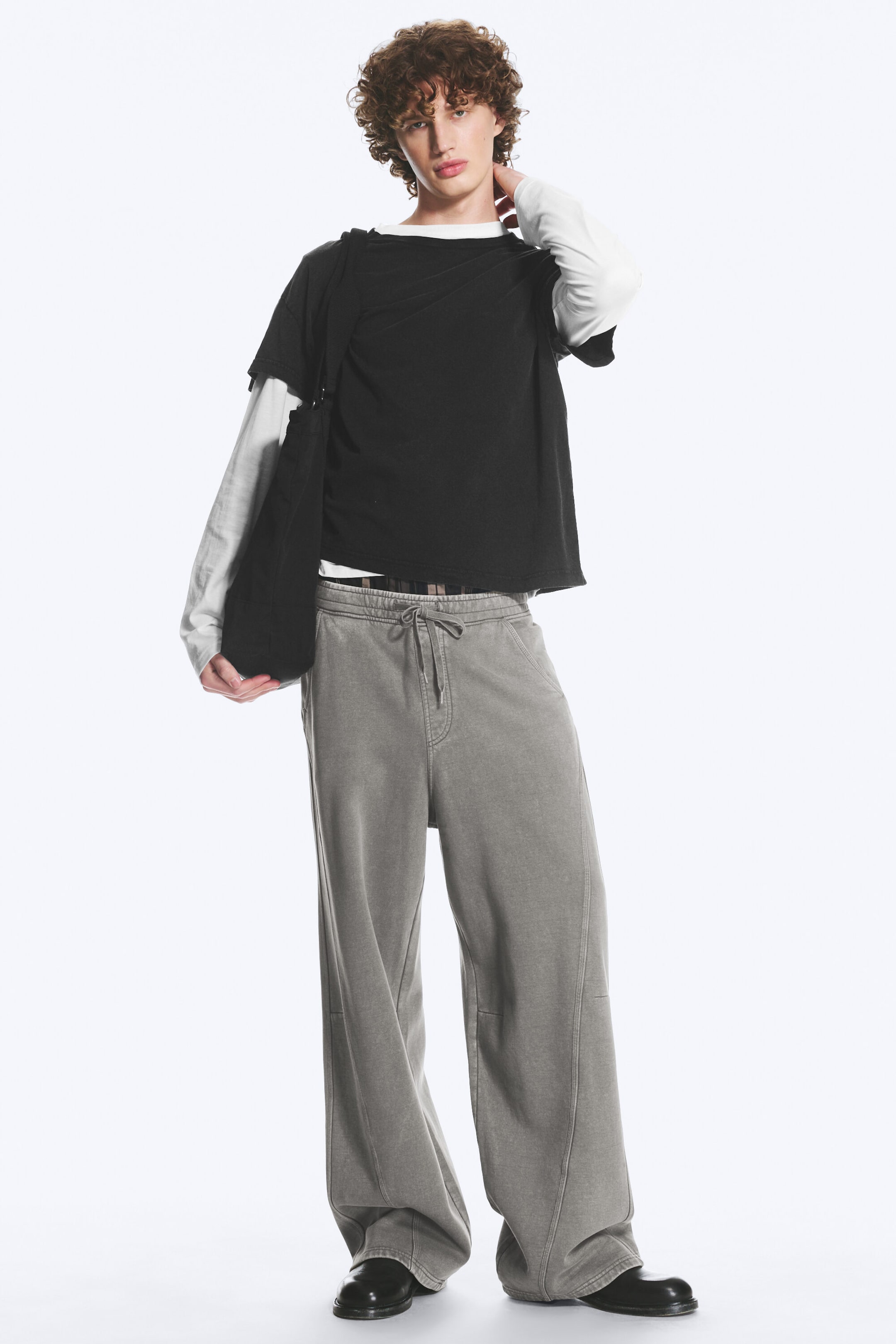 Ausgewaschenes Grau - Jogginghose mit Relaxed Fit - 1