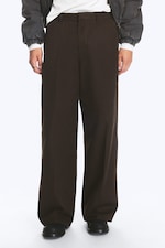 Dark Brown - Emil Loose Fit Chino Trousers - 2