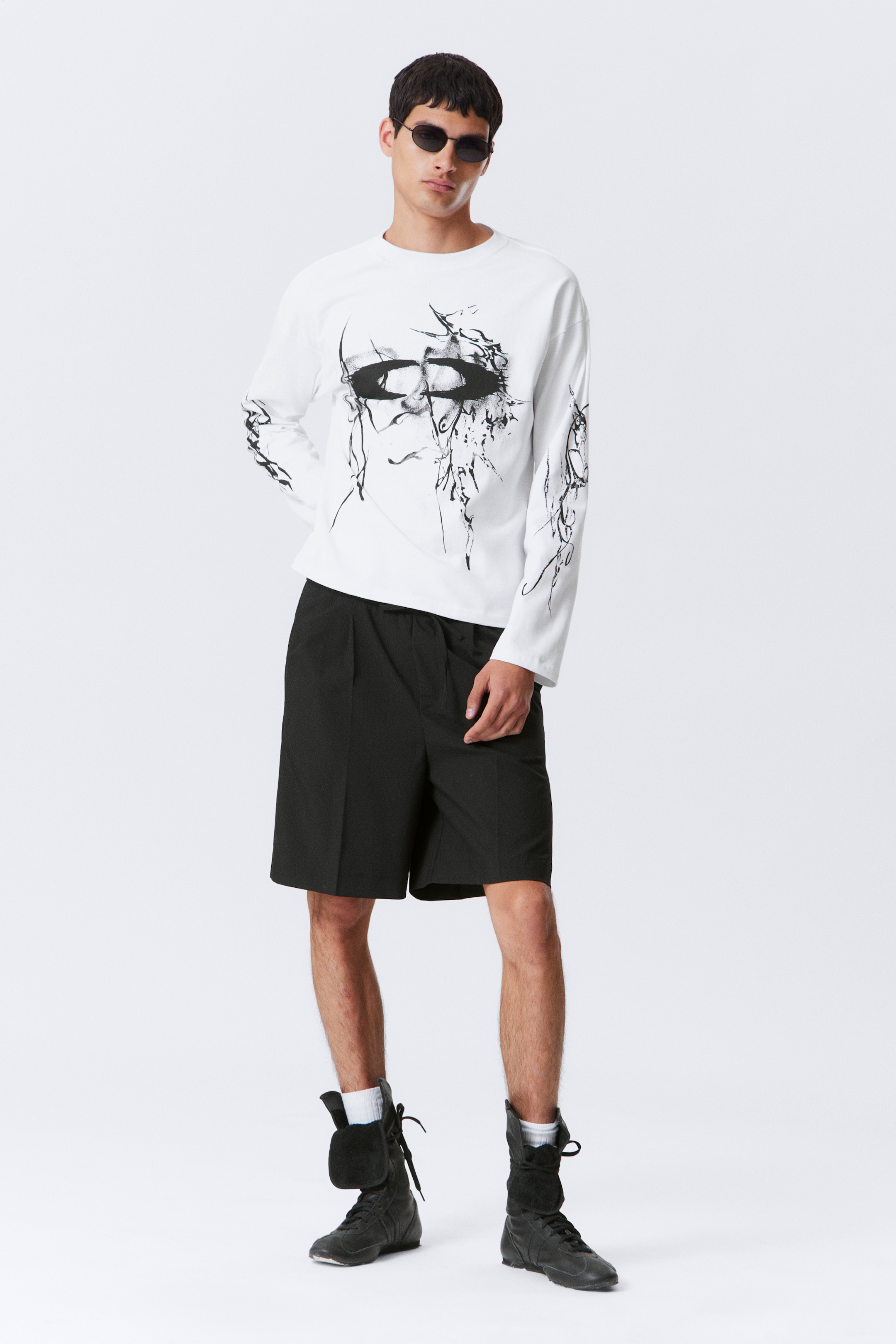 Ver imagen más grande: Camiseta boxy de manga larga y estampado gráfico - Blanco - Big Mess - HOMBRE | H&M ES 2