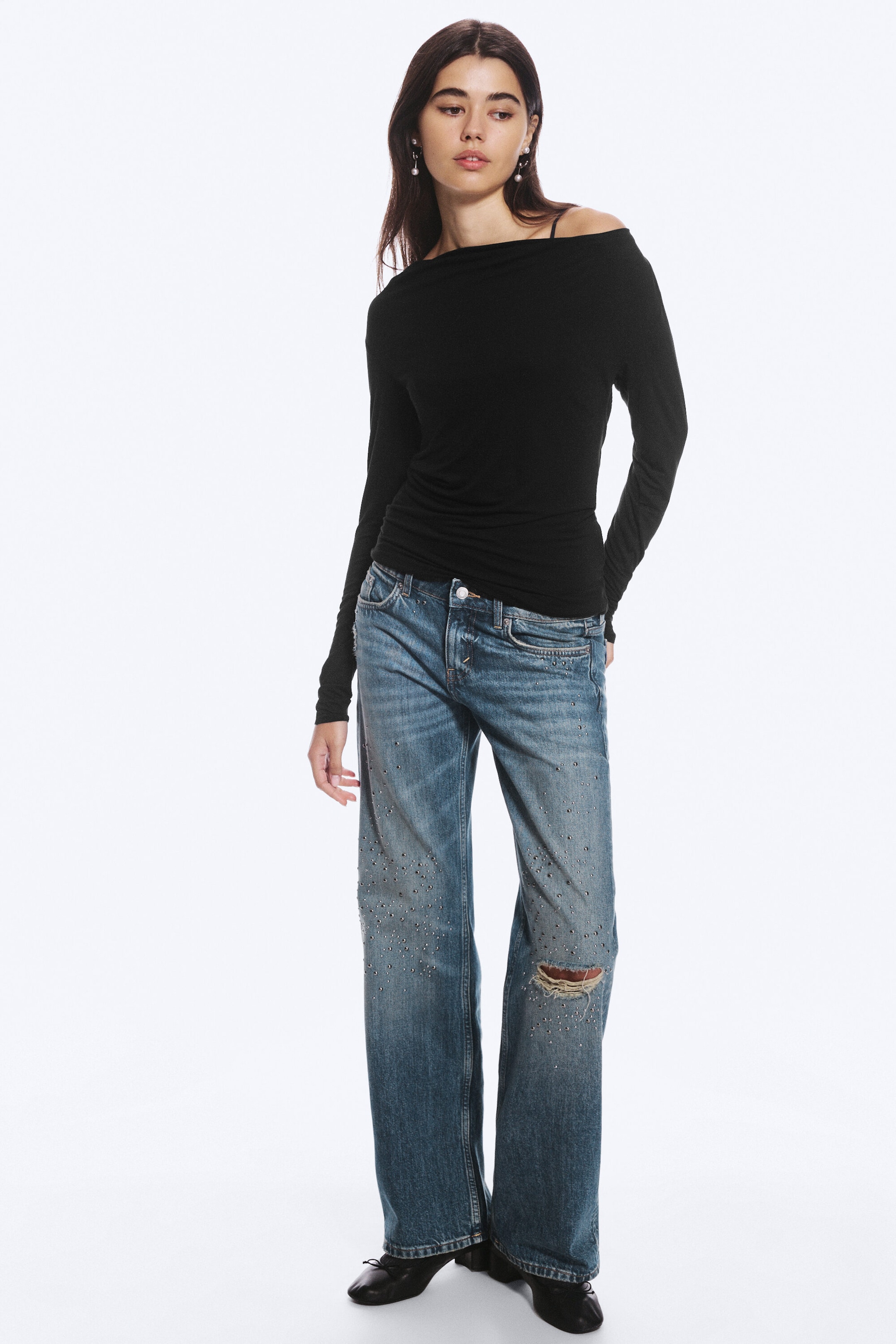Black - Slim Cowl-Neck Long-Sleeved Top - 1