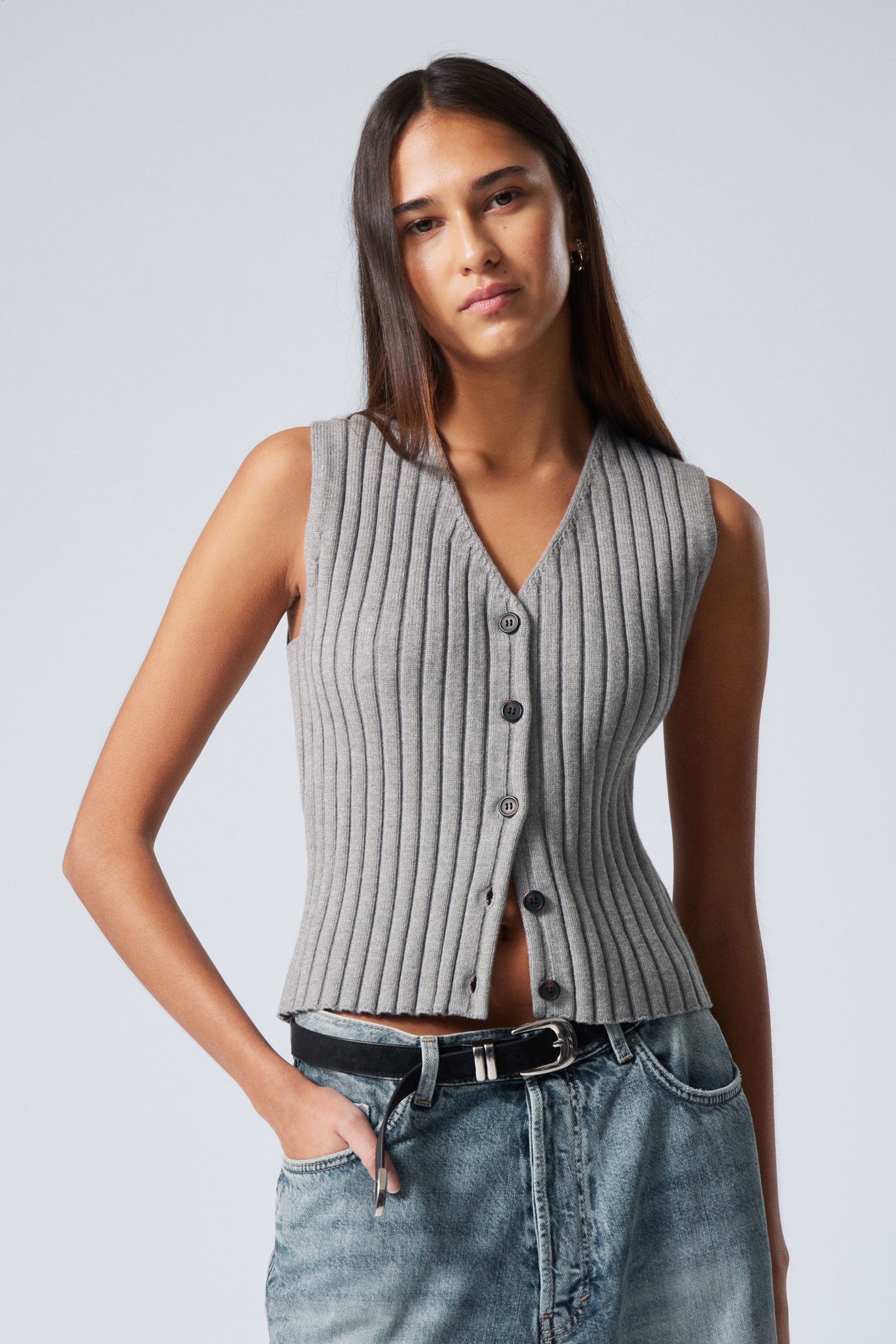 #969696 - Ribgebreide spencer met V-hals - 1