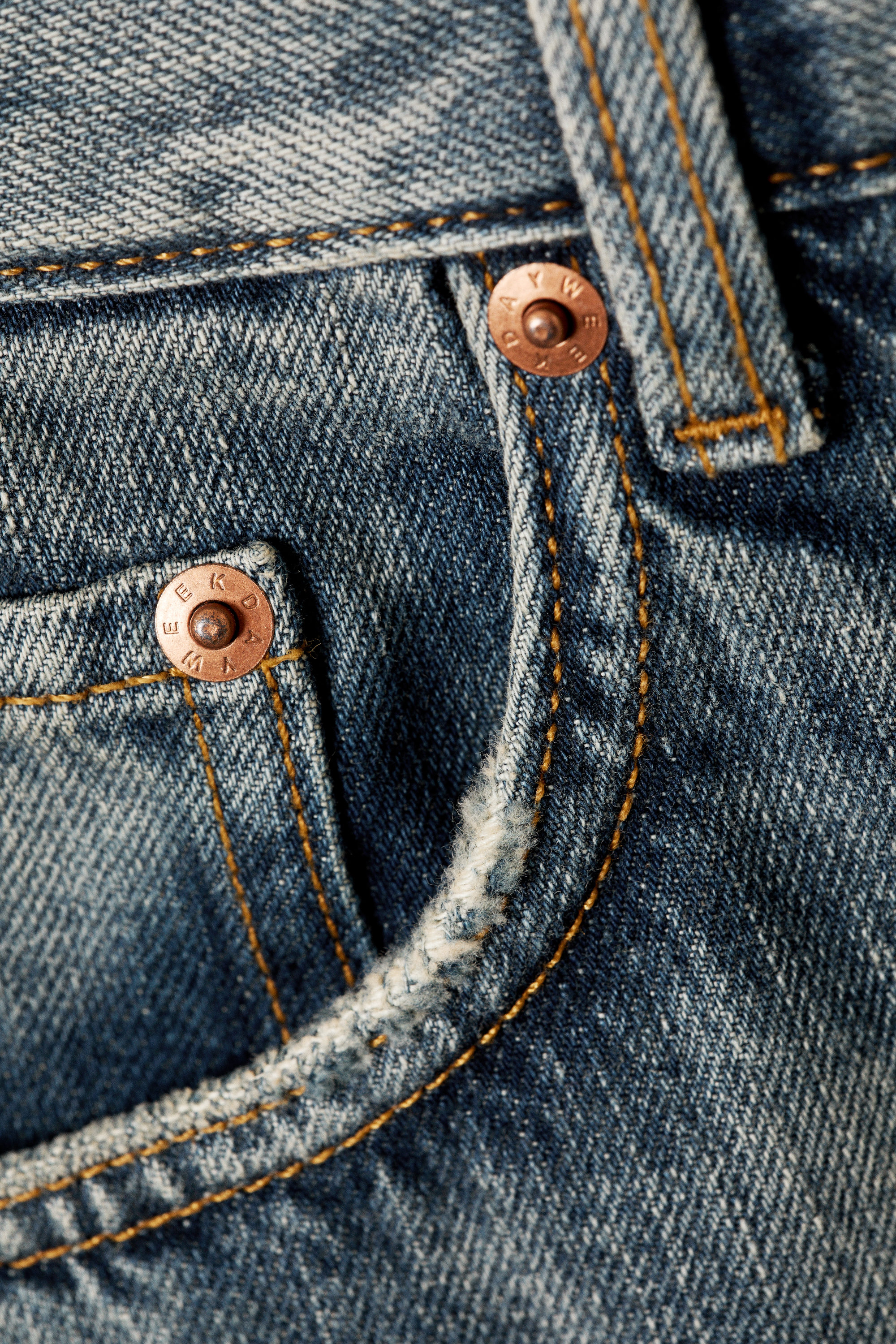 Arizona Blue - Mellanblå - Astro Loose Baggy Leg Jeans - 7