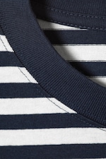 White & Navy Stripes - Loose Boxy Long-Sleeved T-shirt - 4