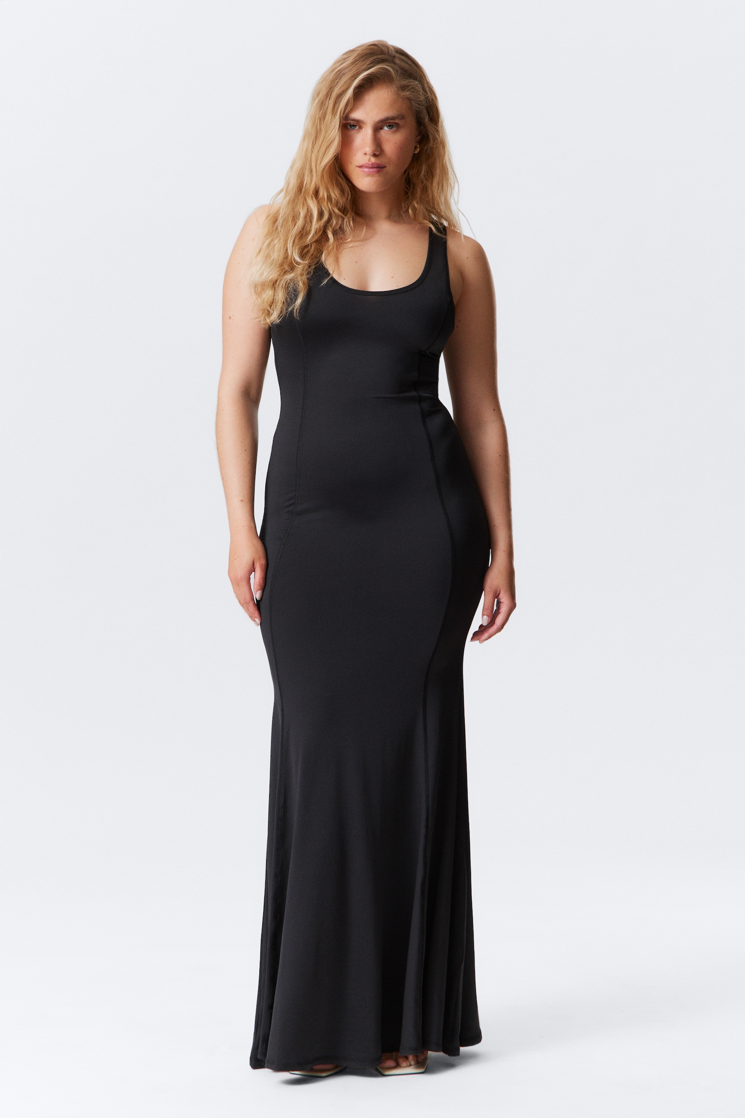 Sportliches Fit-and-Flare-Maxikleid - Schwarz/Rot