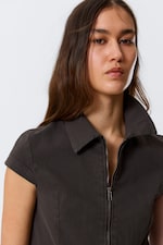 Dark Grey - Fitted Short-Sleeved Zip Top - 2