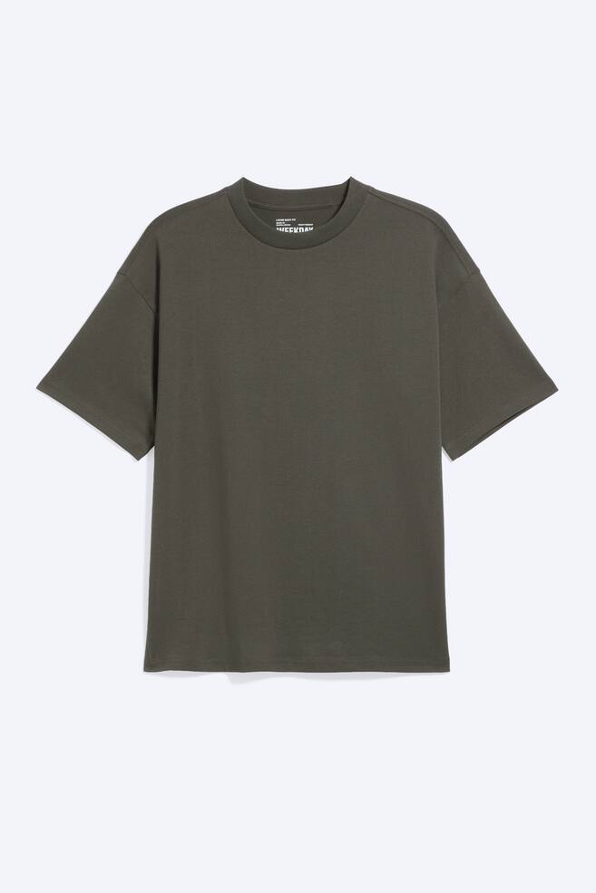 T-SHIRT OVERSIZE - Verde kaki scuro/Nero/Bianco/Lilla/Rigato Bianco/Nero/Verde scuro/Verde Kaki Polvere Chiaro/Grigio polvere/Bianco – Riga navy/Marrone scuro/Dusty – Blu medio - 1
