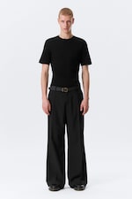 Schwarz - Moe - Lockere Low-Waist-Anzughose mit Bootcut-Bein - 0