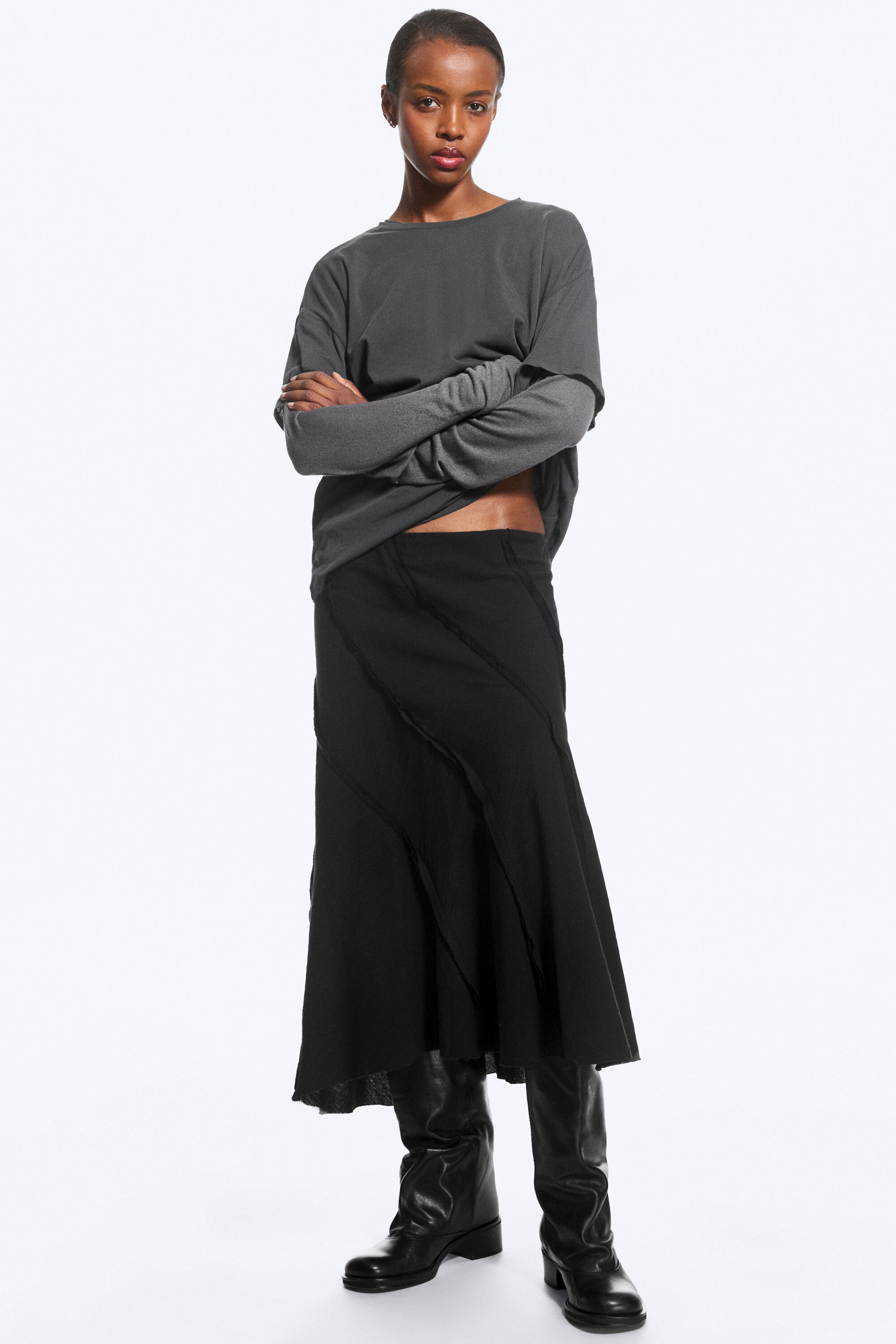 Noir - Jupe midi taille mi-haute à coutures incurvées - 1