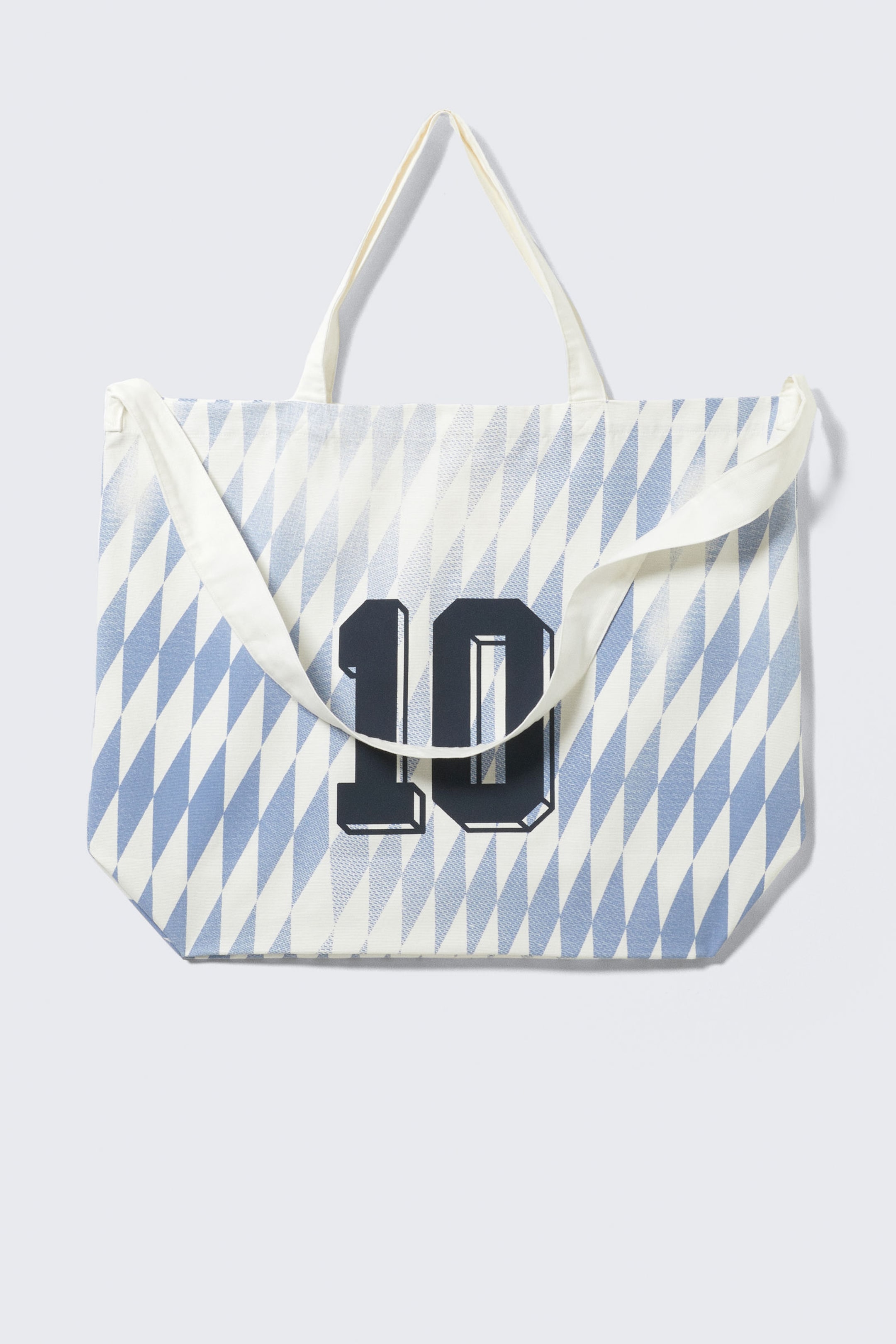 #272628 - Stor merch-inspirerad tote-väska - 2