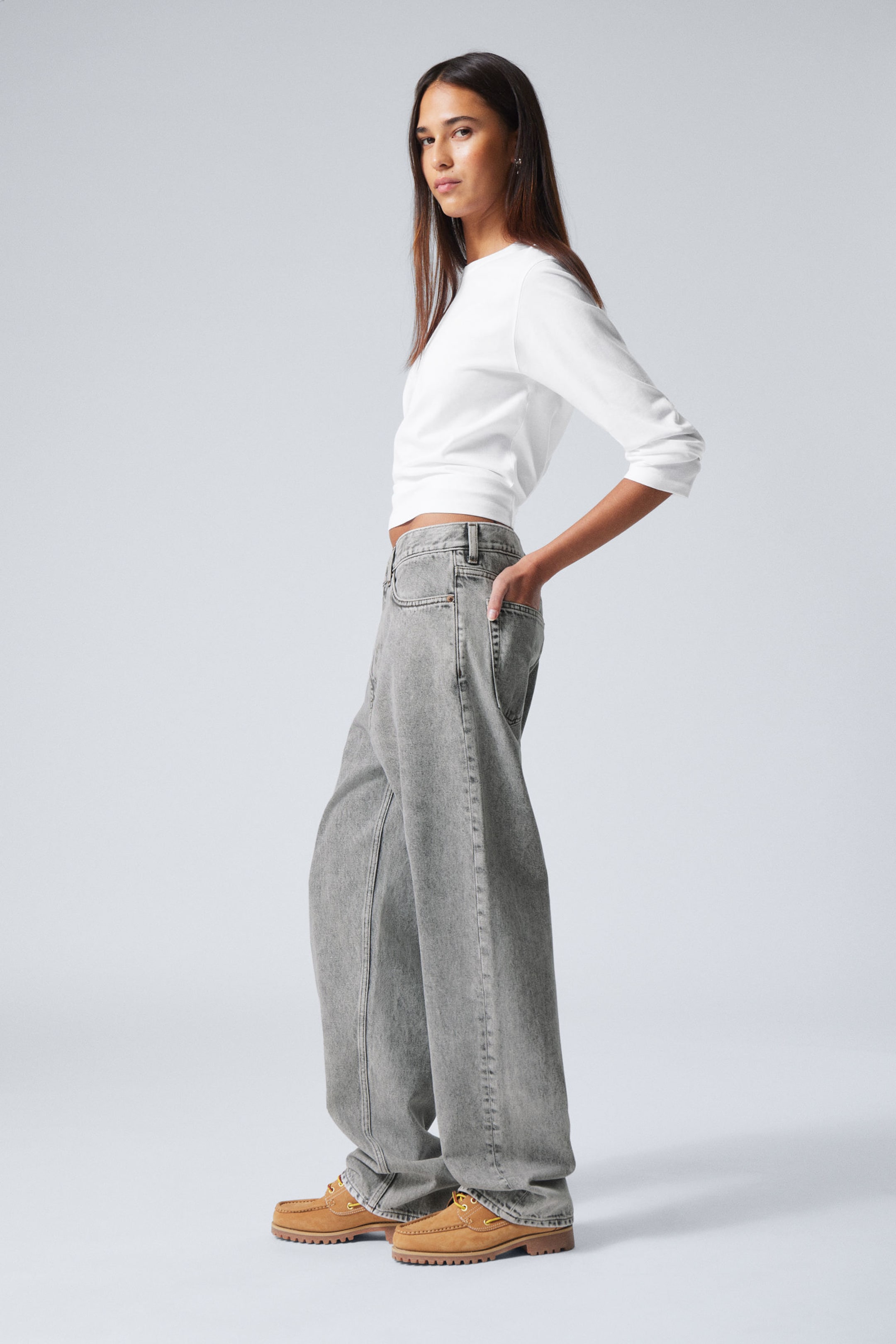 Monolith Grey - Light Grey - Galaxy Loose Straight Leg Jeans - 3