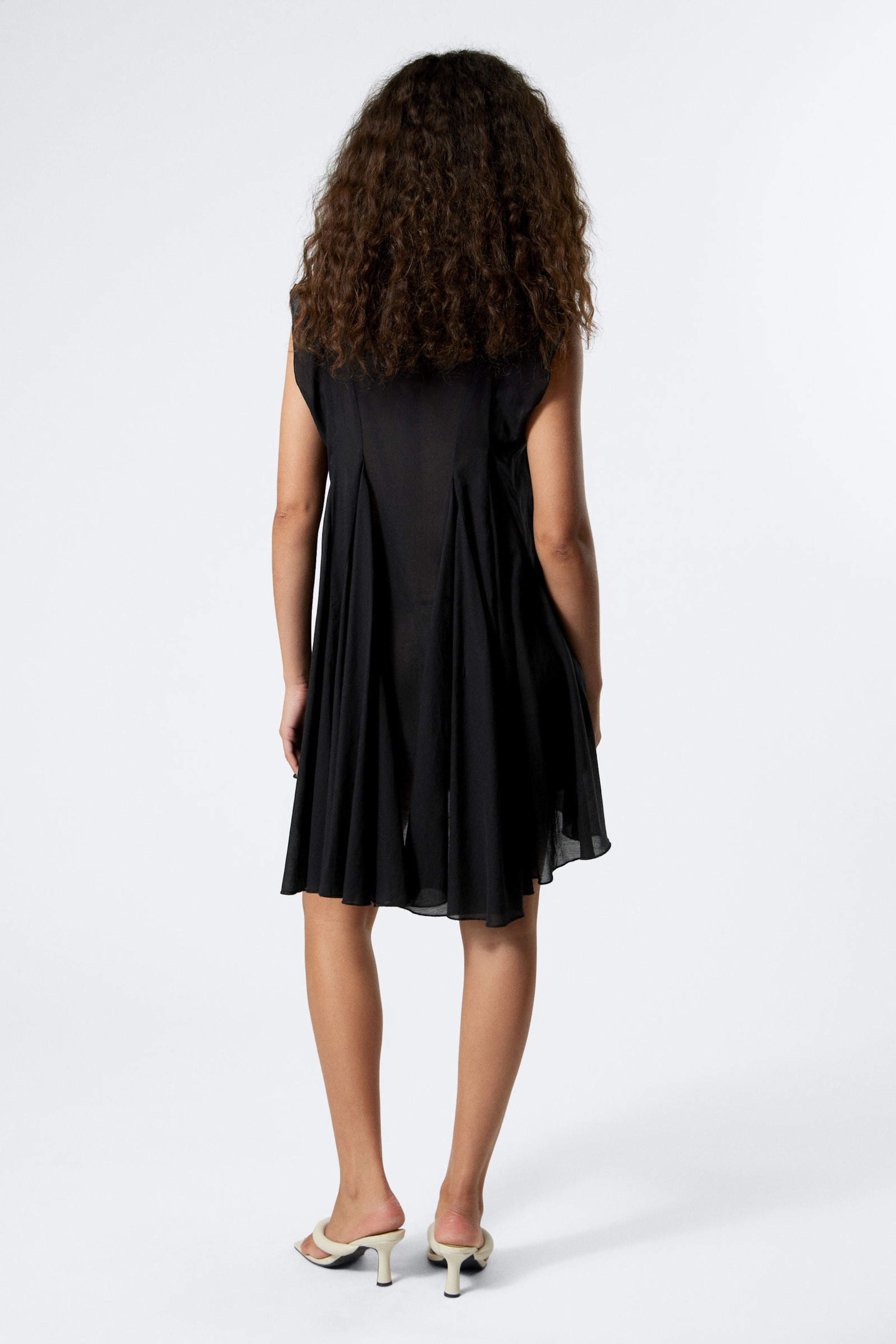 Black - Flowy V-Neck Mini Dress - 3