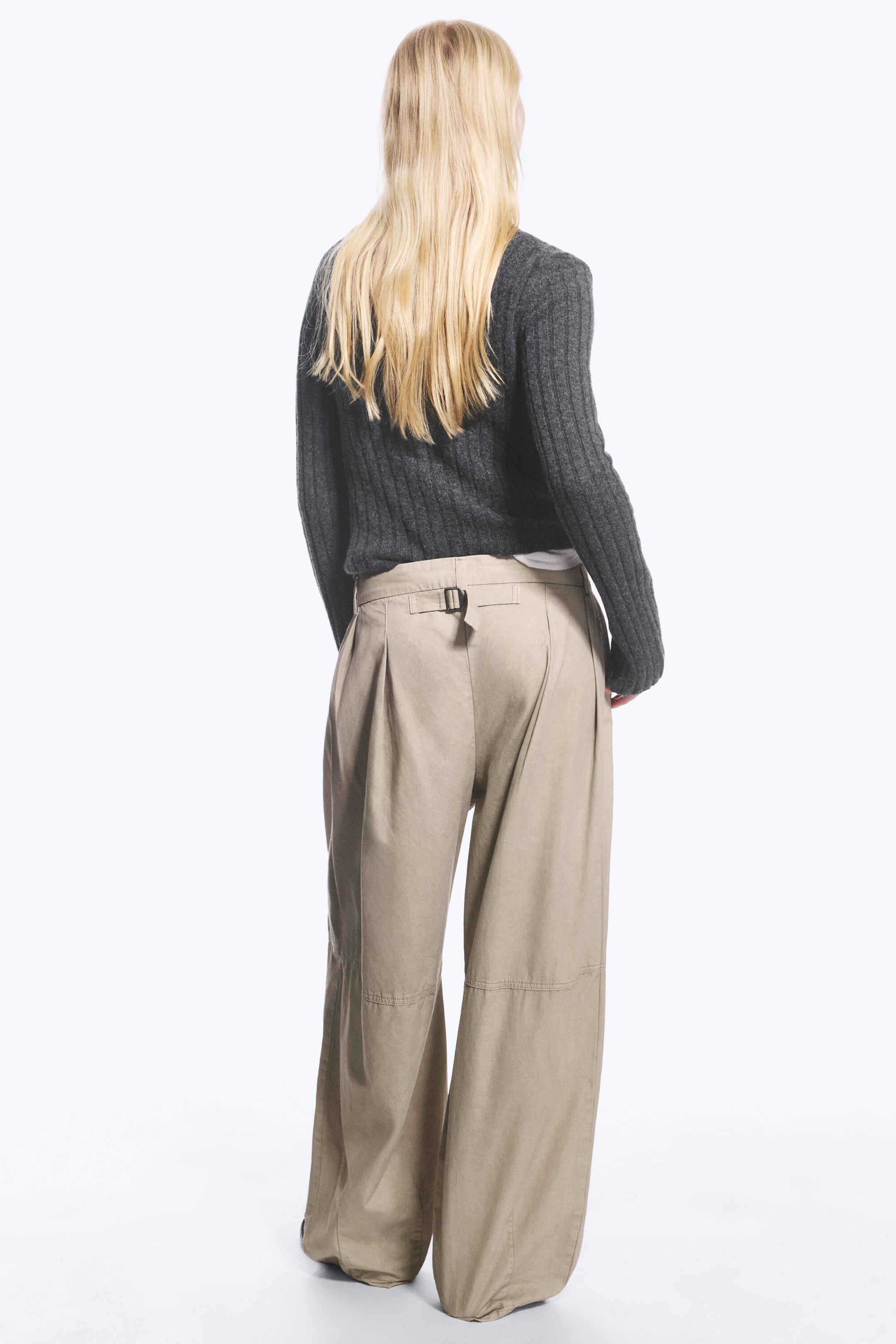 Beige - Pantalon barrel plissé taille basse - 4
