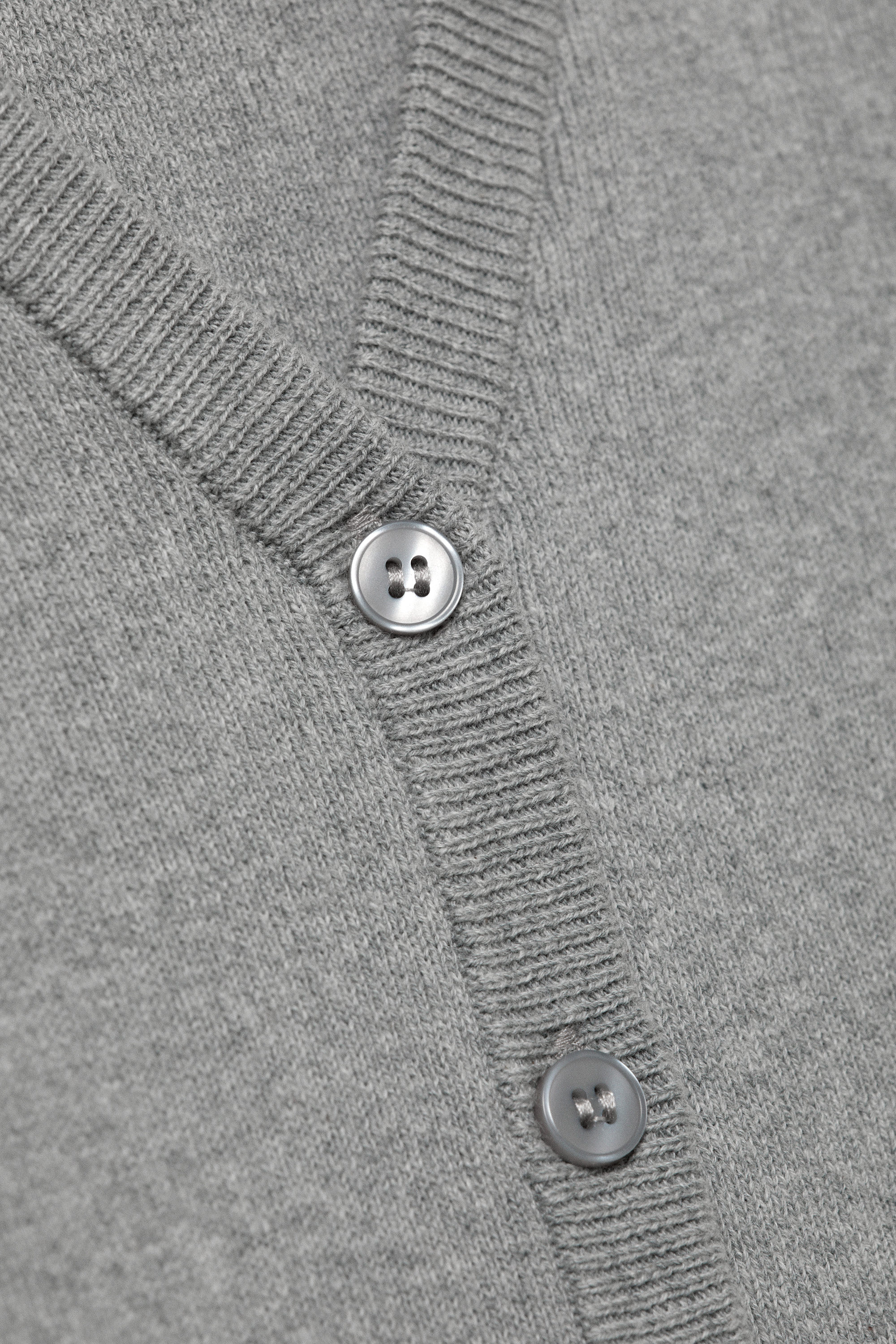 Grey Melange - Cropped Knitted V-neck Cardigan - 4