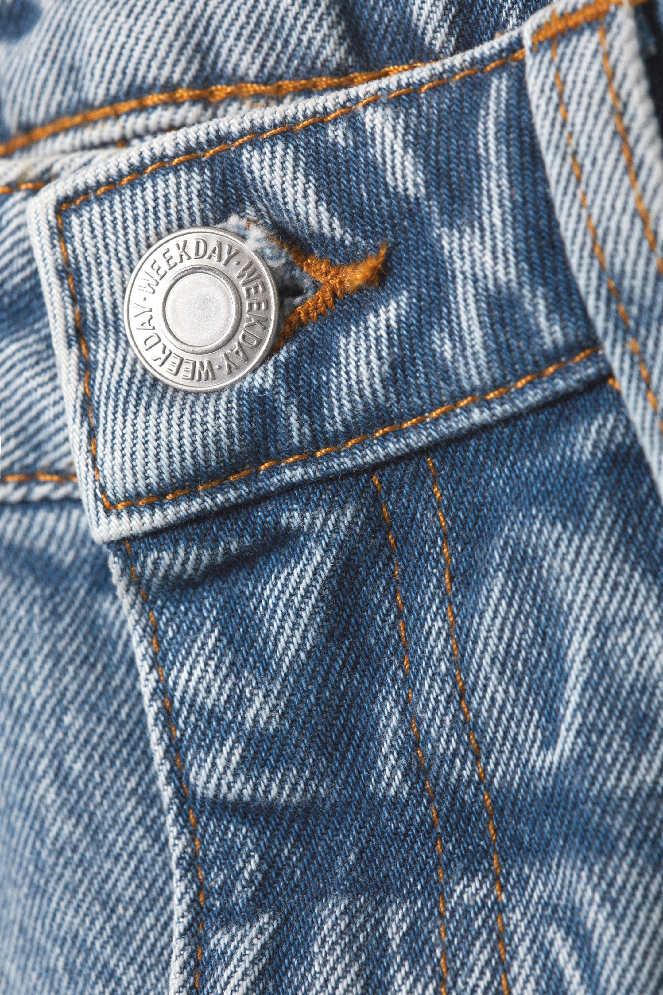 Fresh Blue - Hellblau - Imoo - Hüftjeans mit weitem, lockerem Bein - 1