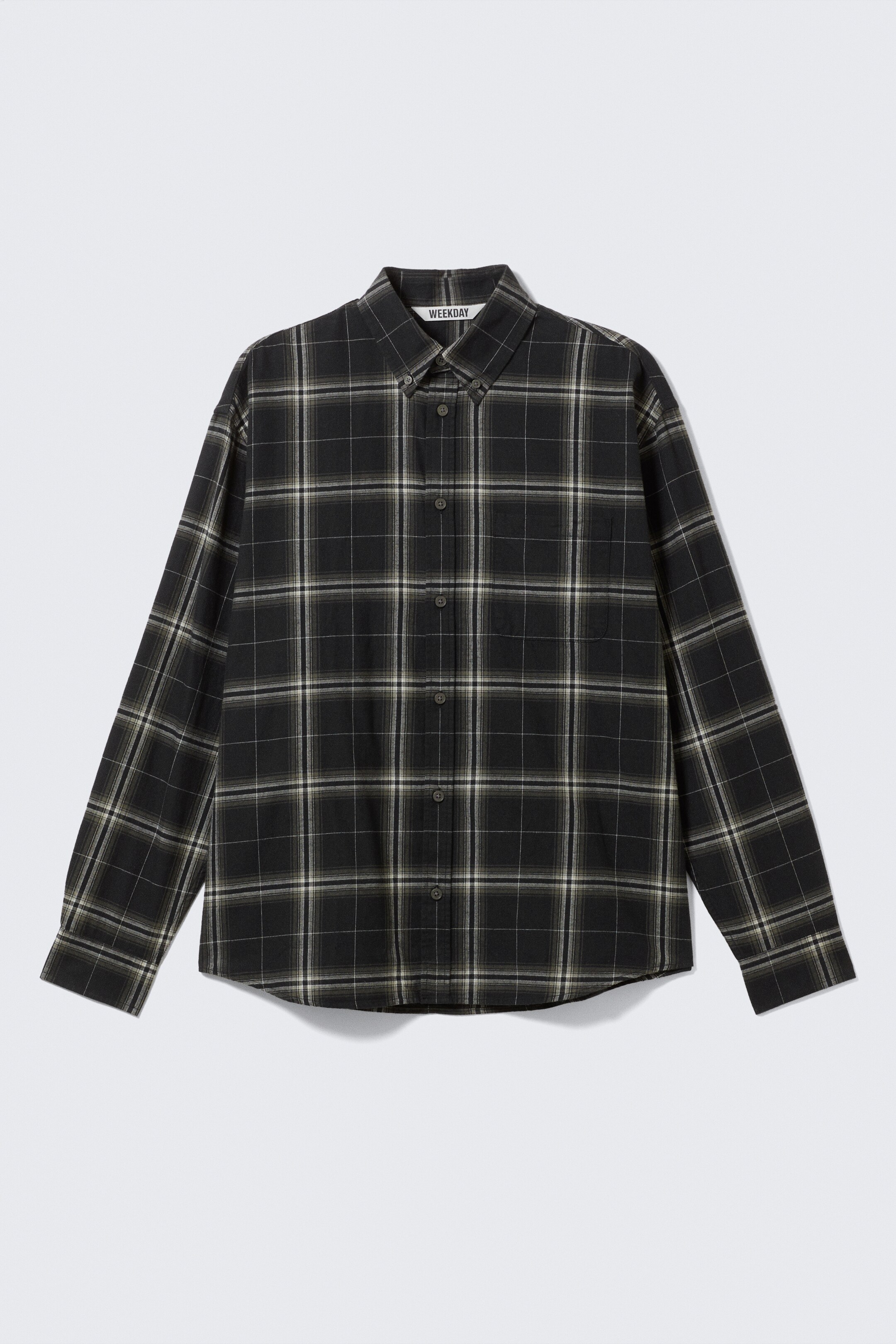 Visa större bild: Rutig skjorta i flanell med lös passform - Svartrutig - HERR | H&M SE 5