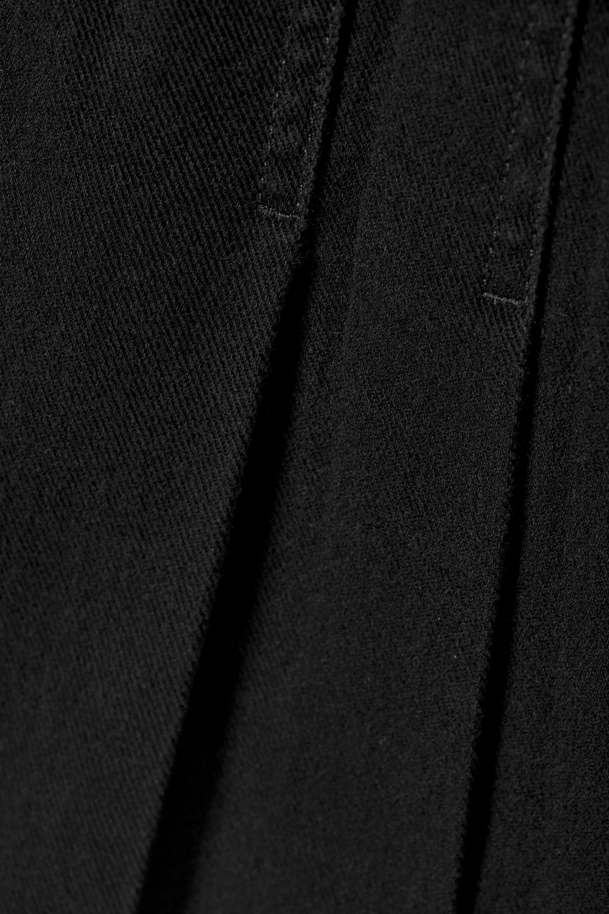 Svart - Plisserad miniklänning med bälte - 7