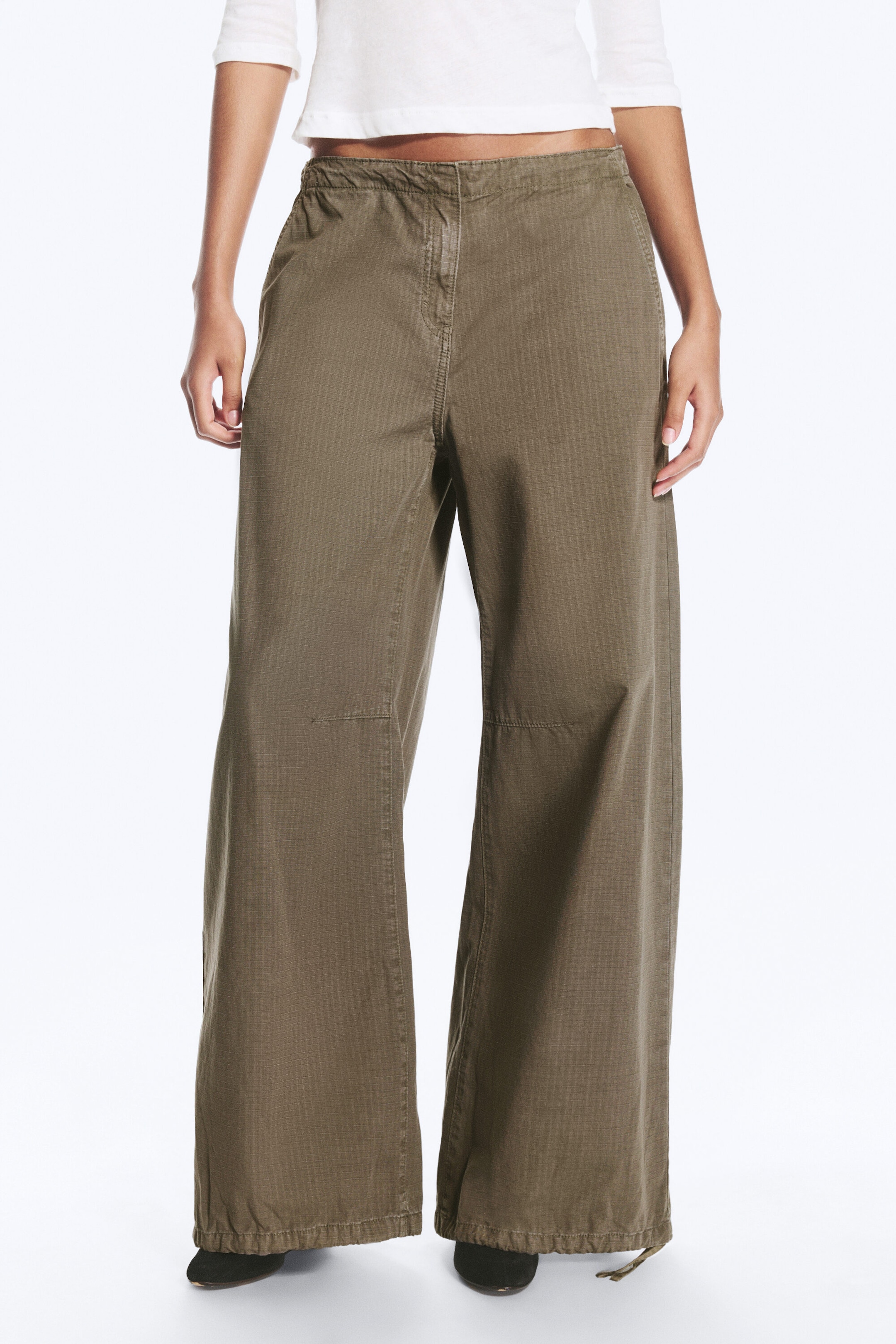 Vert poudré - Pantalon baggy déchiré taille basse - 2