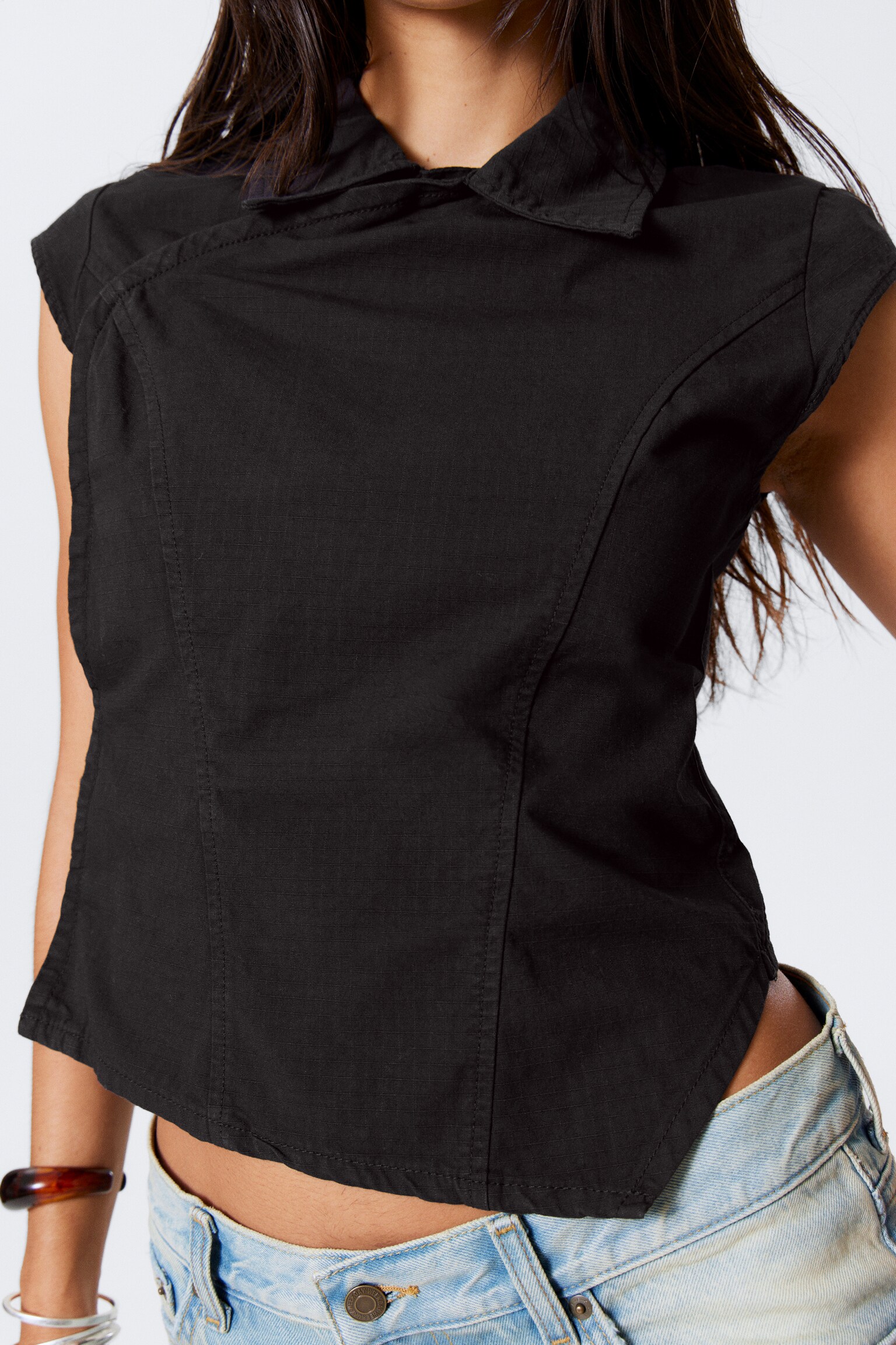 Cap-Sleeved Asymmetric Ripstop Top - Black/Light Beige/Khaki Green - 3
