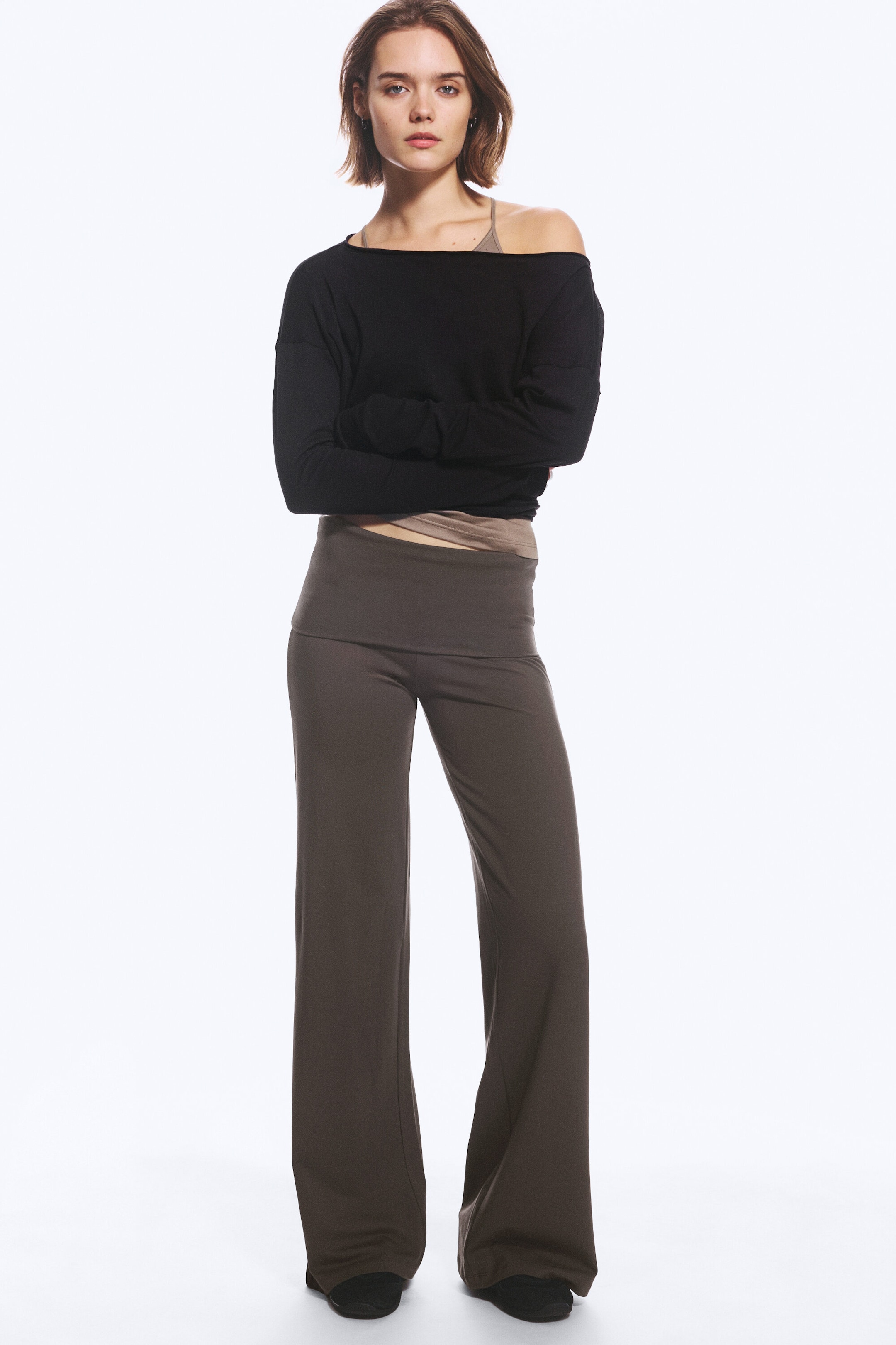 Dark Mole - Mid-Rise Flared Pyjama Trousers - 1